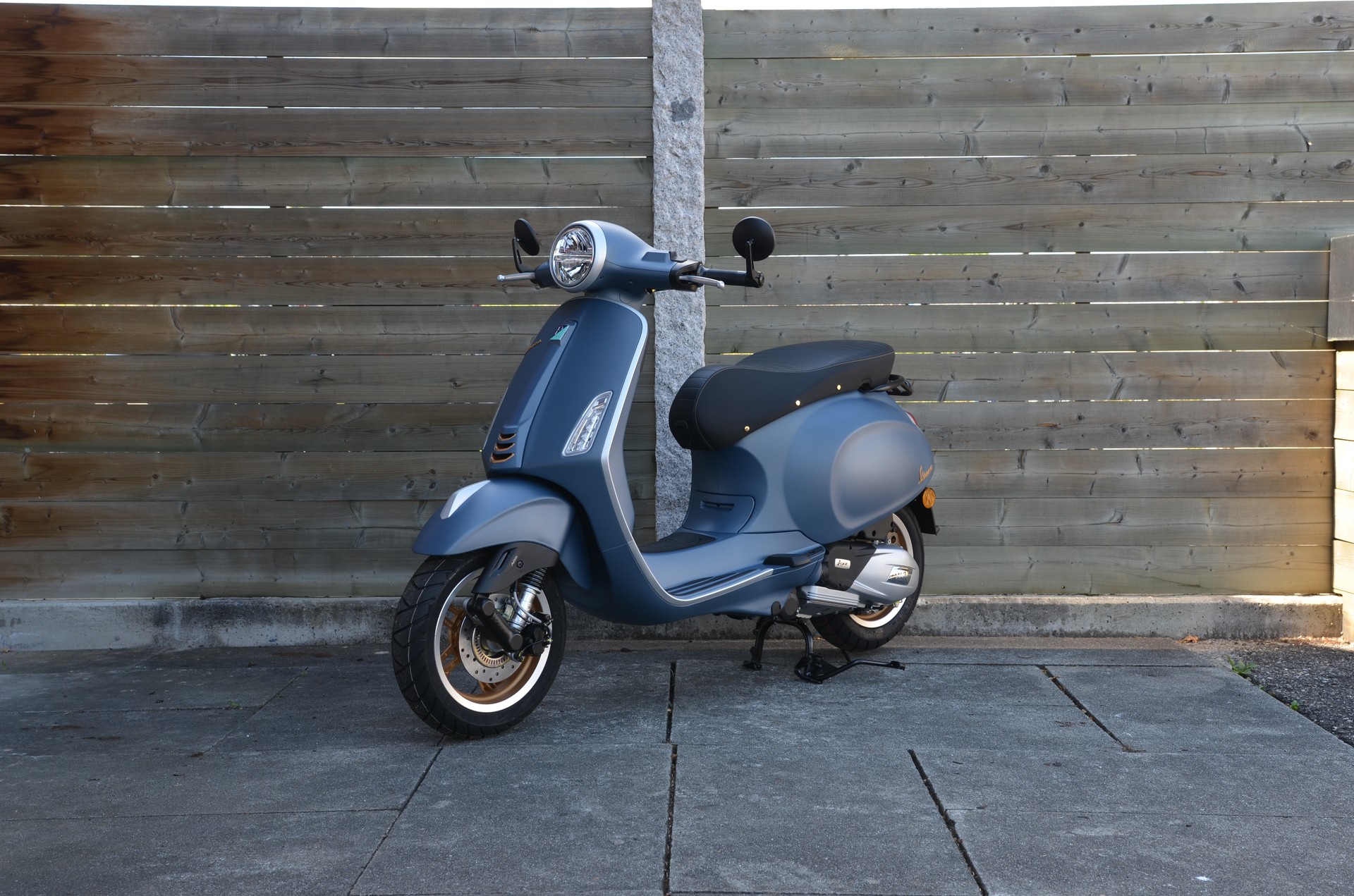 PIAGGIO Vespa 125 Primavera OFFICINA8-showroom-element-1
