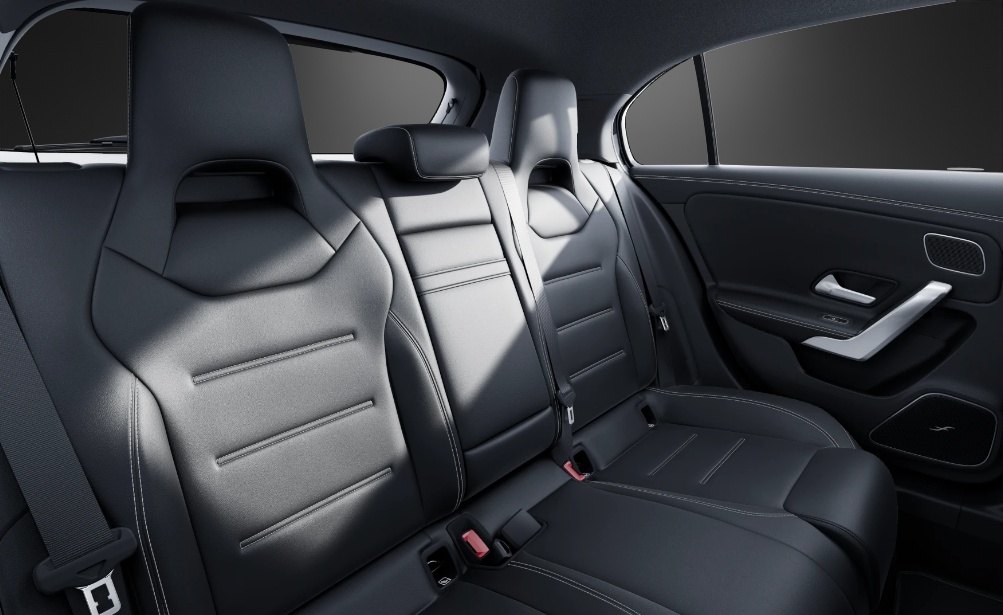 MERCEDES-BENZ A AMG 35 4Matic 8G-DCT-image-6