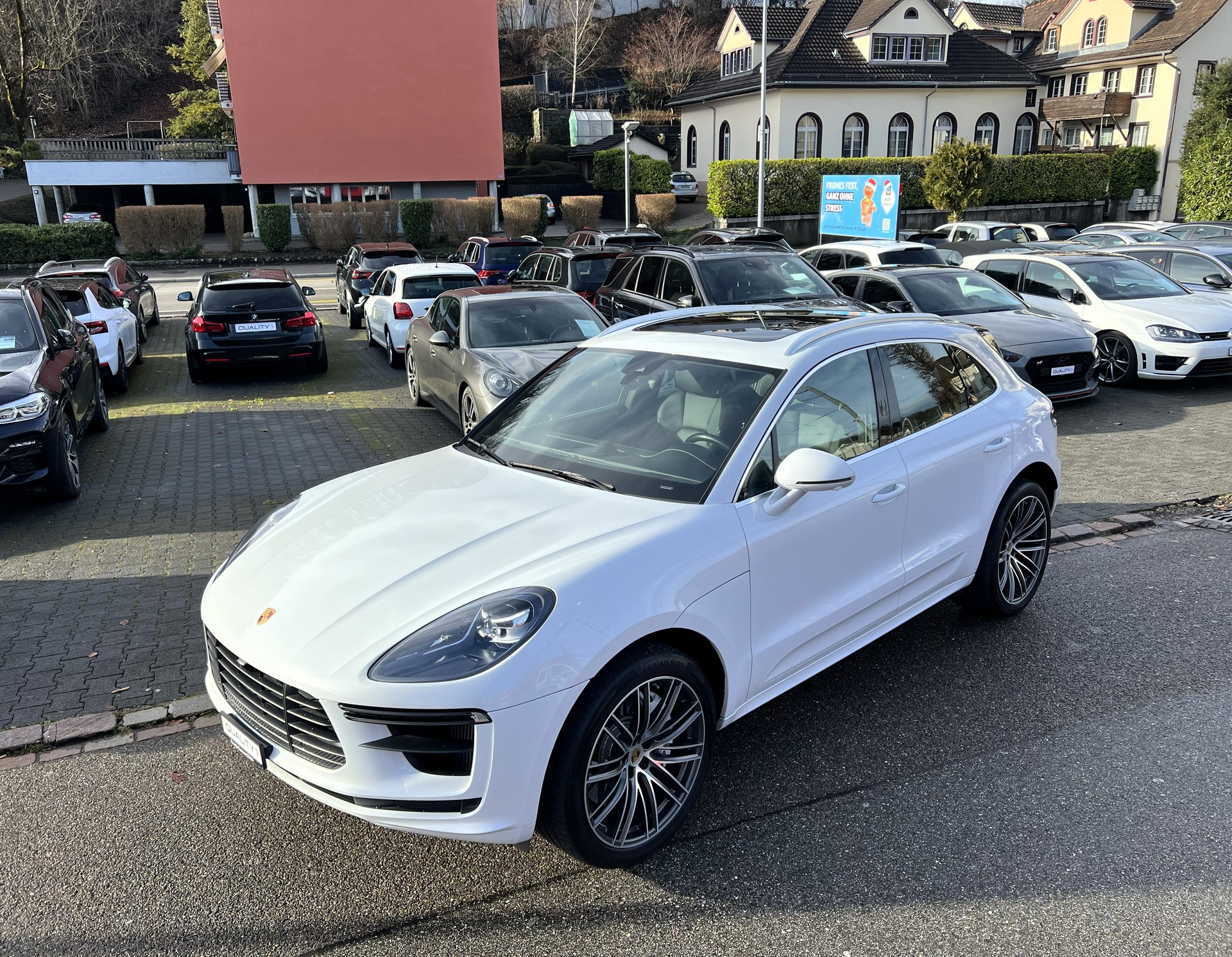 PORSCHE Macan Turbo PDK-image-10