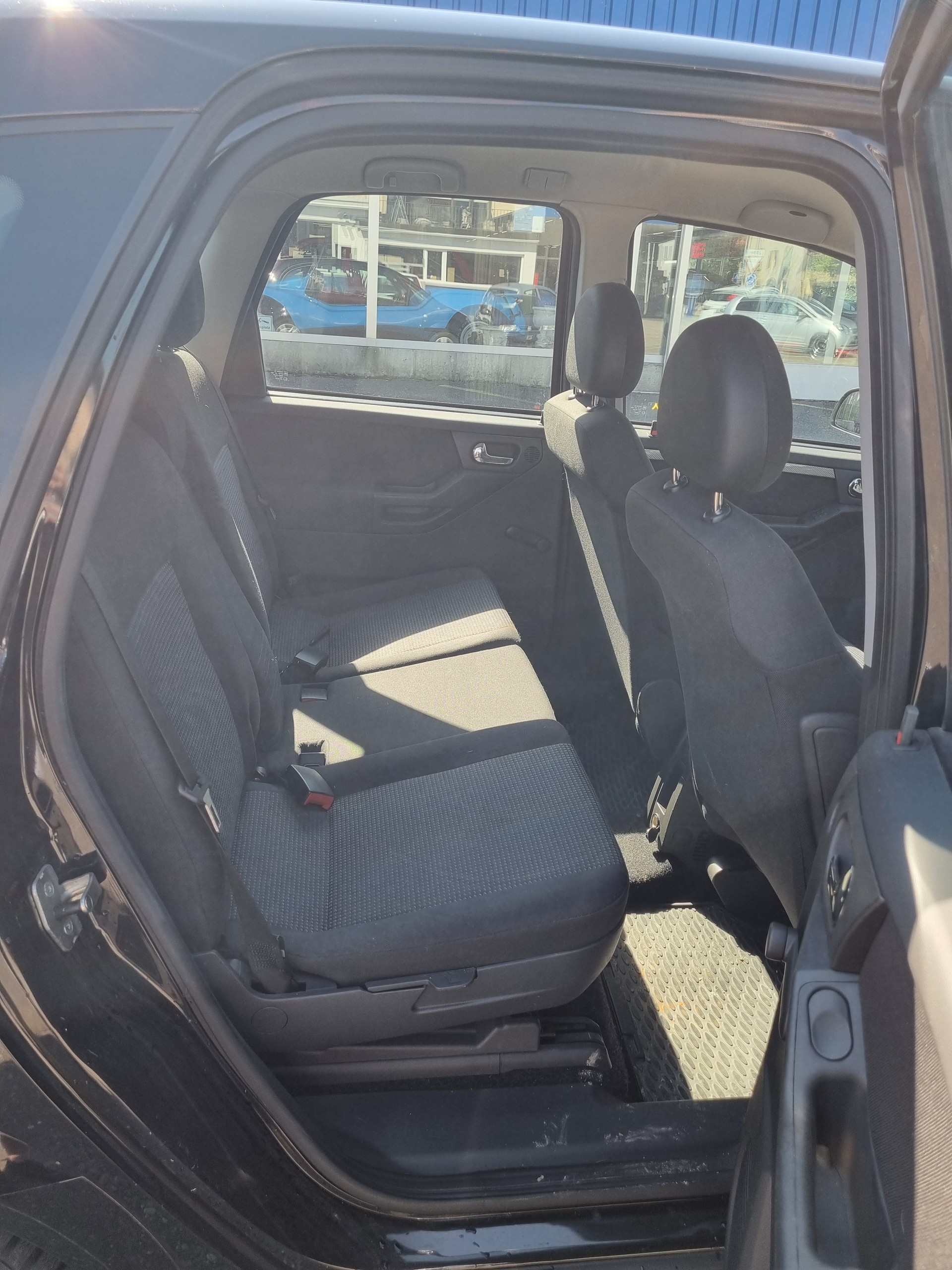 OPEL Meriva 1.6i-16 TP Enjoy-image-11