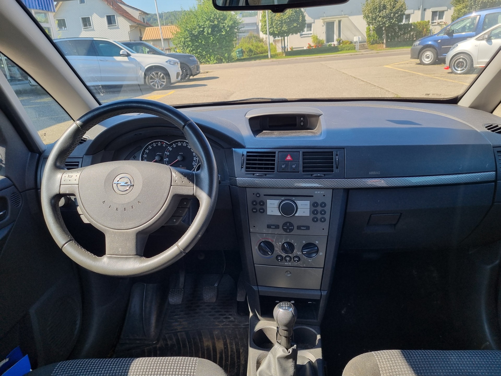 OPEL Meriva 1.6i-16 TP Enjoy-image-14
