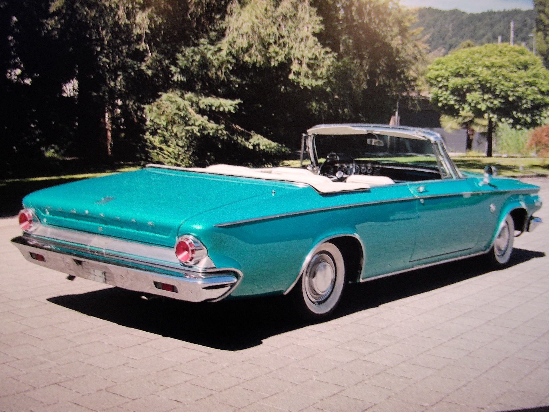 CHRYSLER 300-image-12