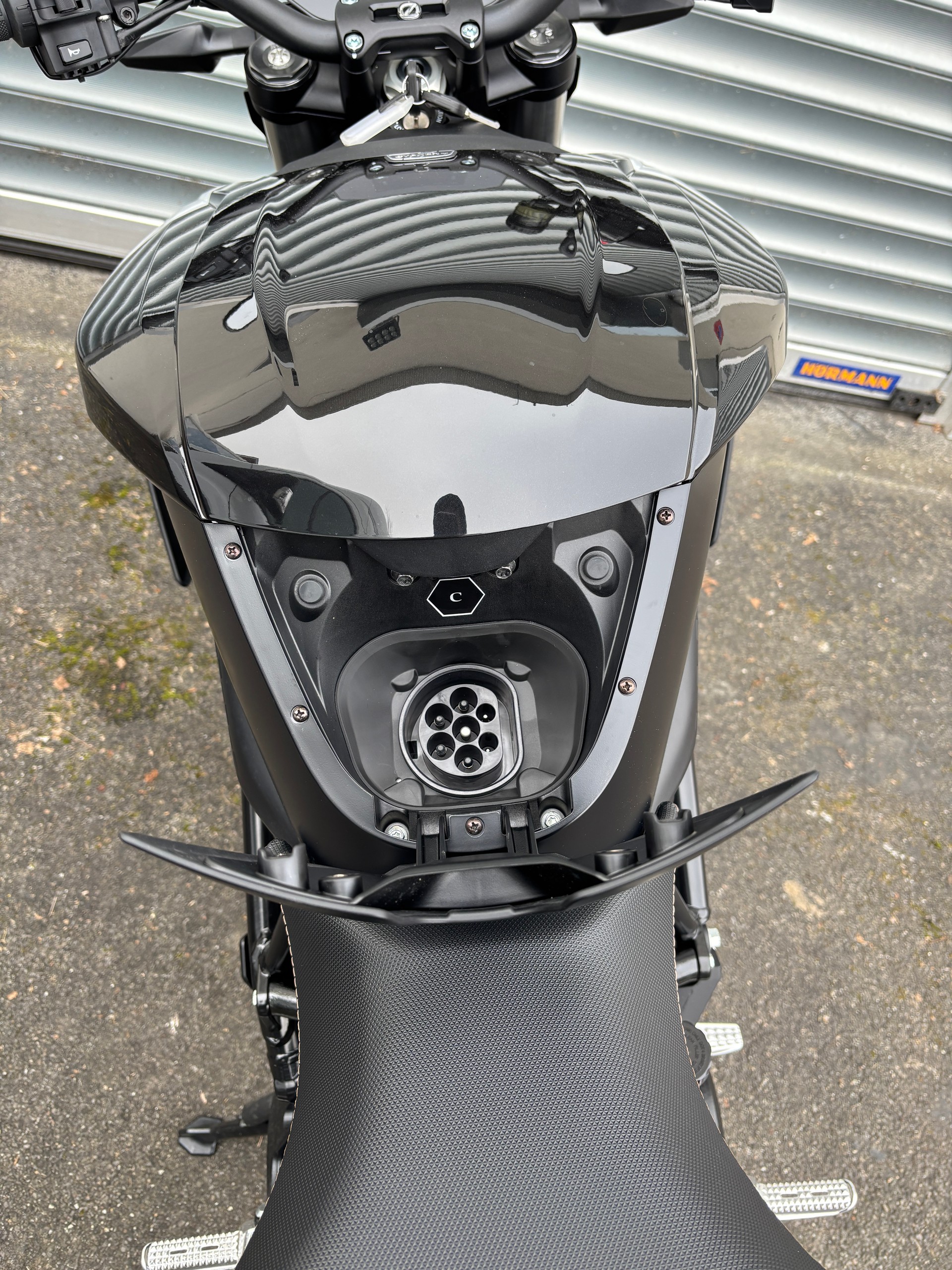ZERO SR/F Neuheit mit Frontspoiler-image-9