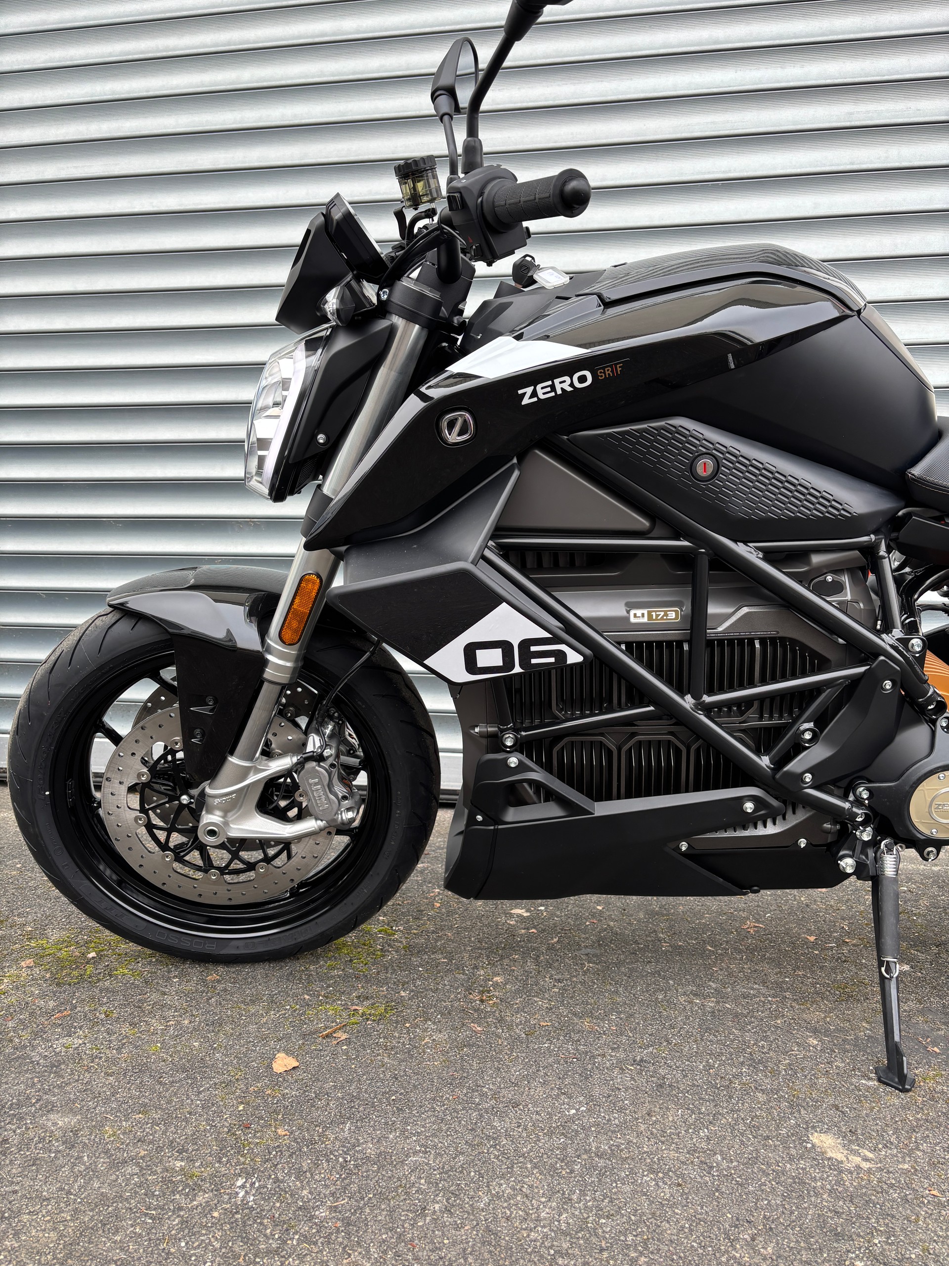 ZERO SR/F Neuheit mit Frontspoiler-image-3
