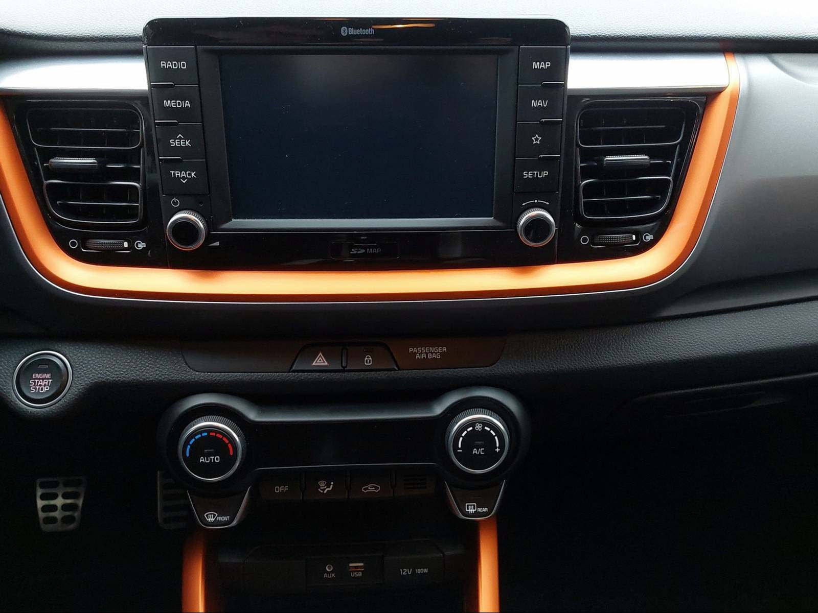 KIA Stonic 1.0 T-GDi-image-10