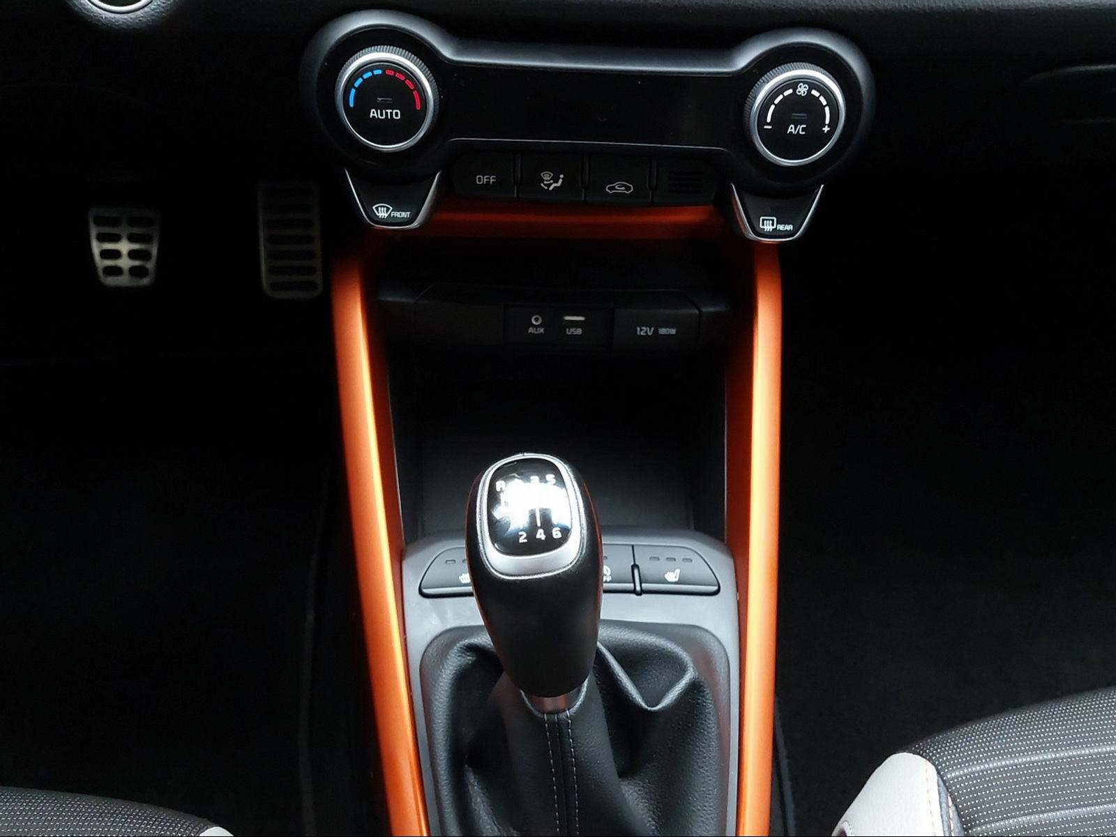 KIA Stonic 1.0 T-GDi-image-11