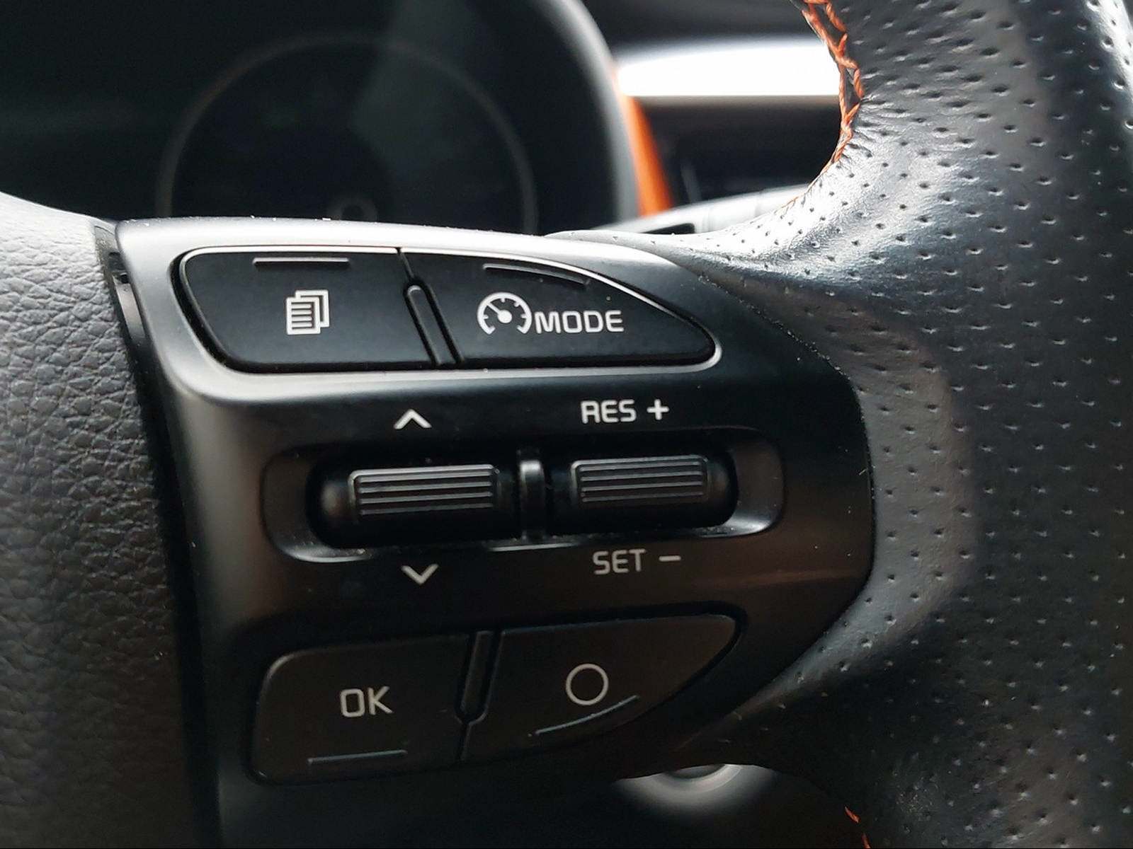 KIA Stonic 1.0 T-GDi-image-13