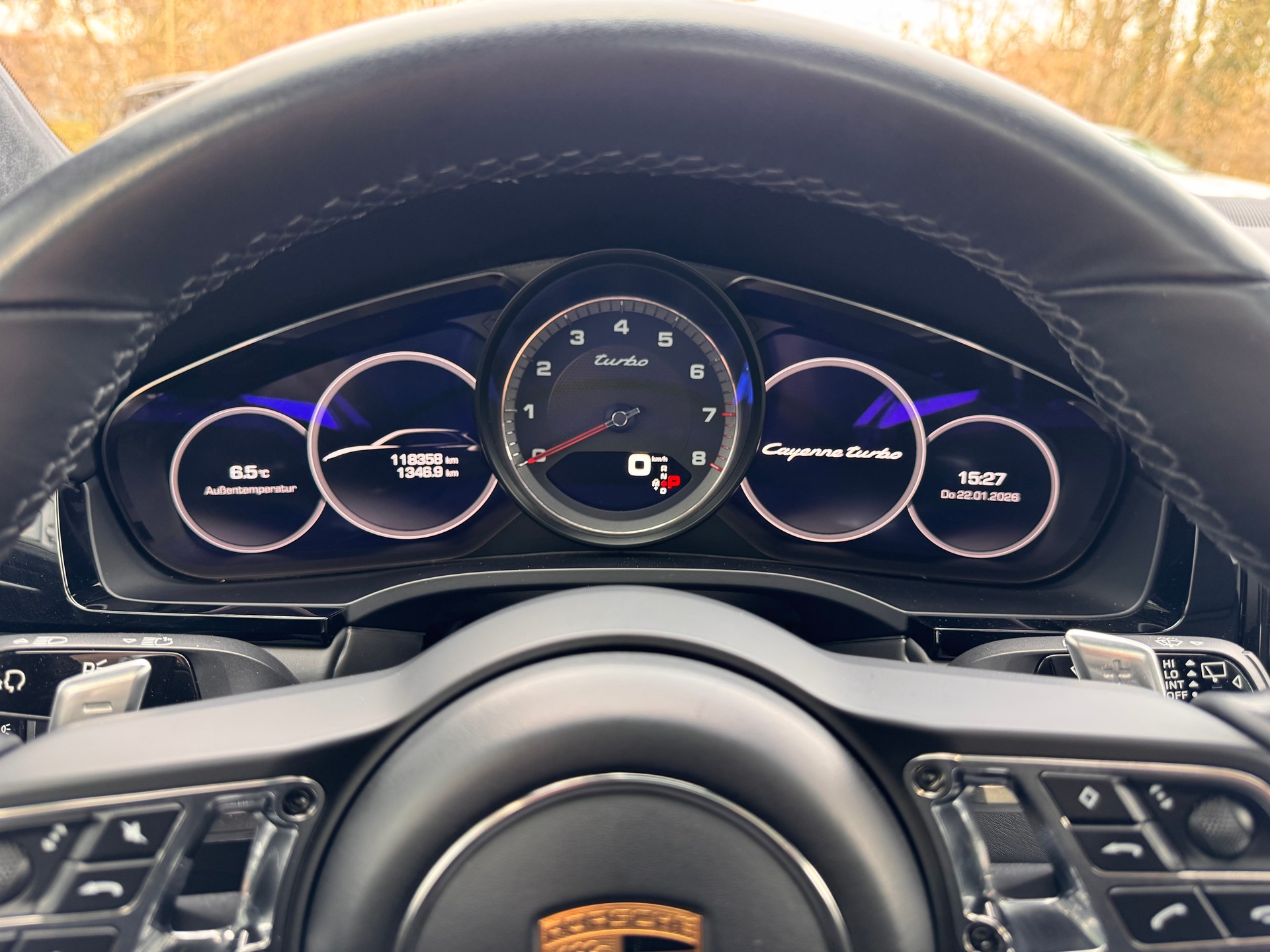 PORSCHE Cayenne Turbo-image-14