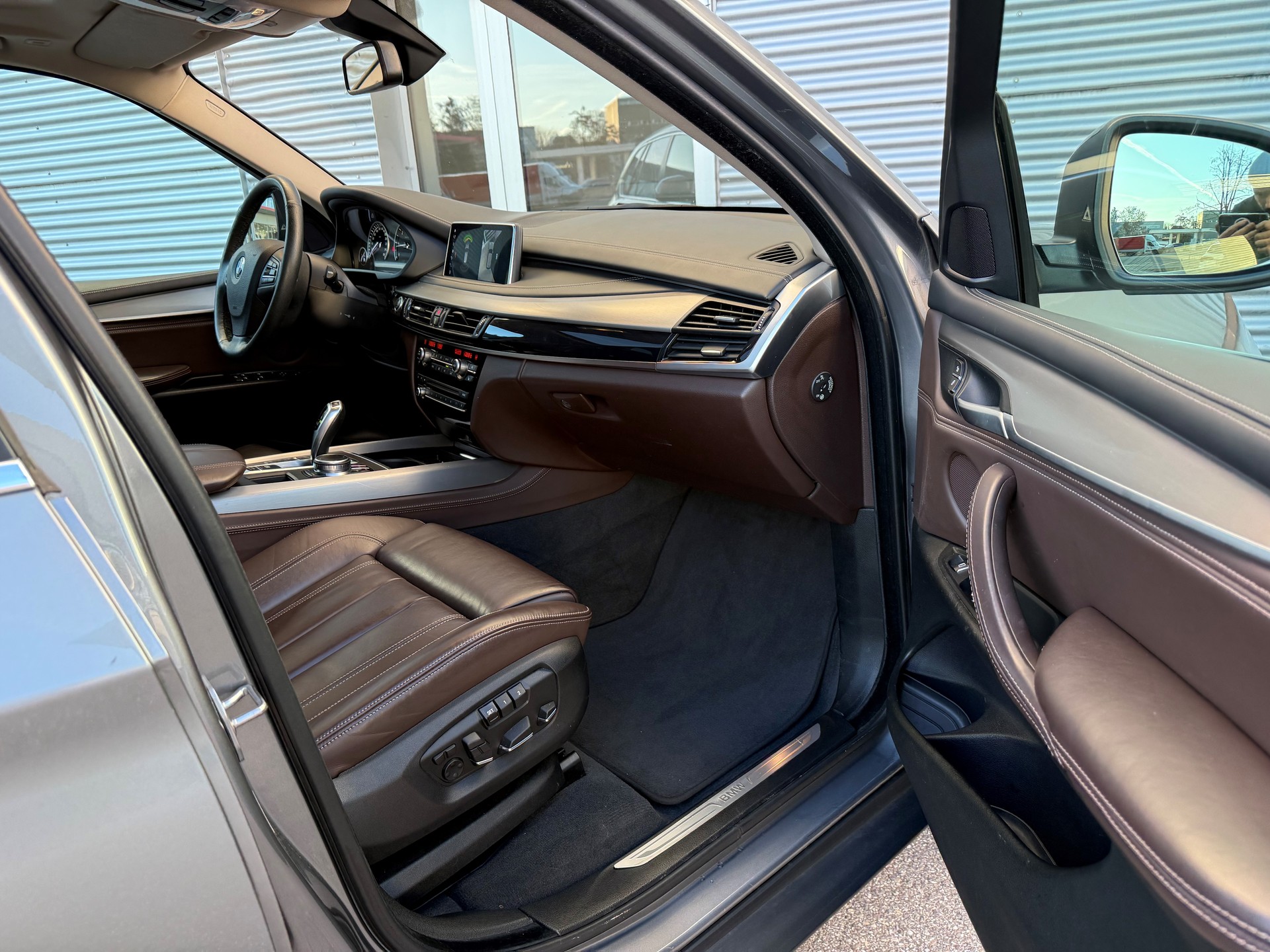 BMW X5 xDrive 40d Steptronic-showroom-element-2