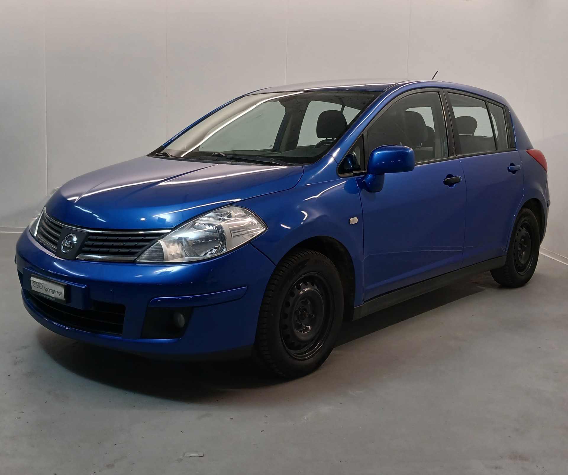 NISSAN Tiida 1.8 tekna-image-1