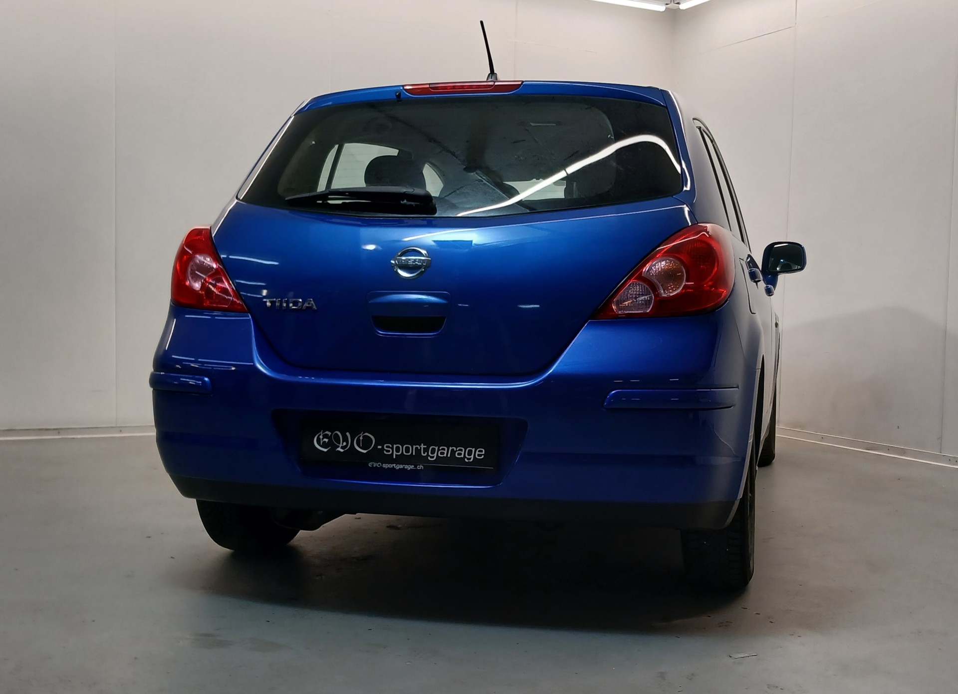 NISSAN Tiida 1.8 tekna-image-7
