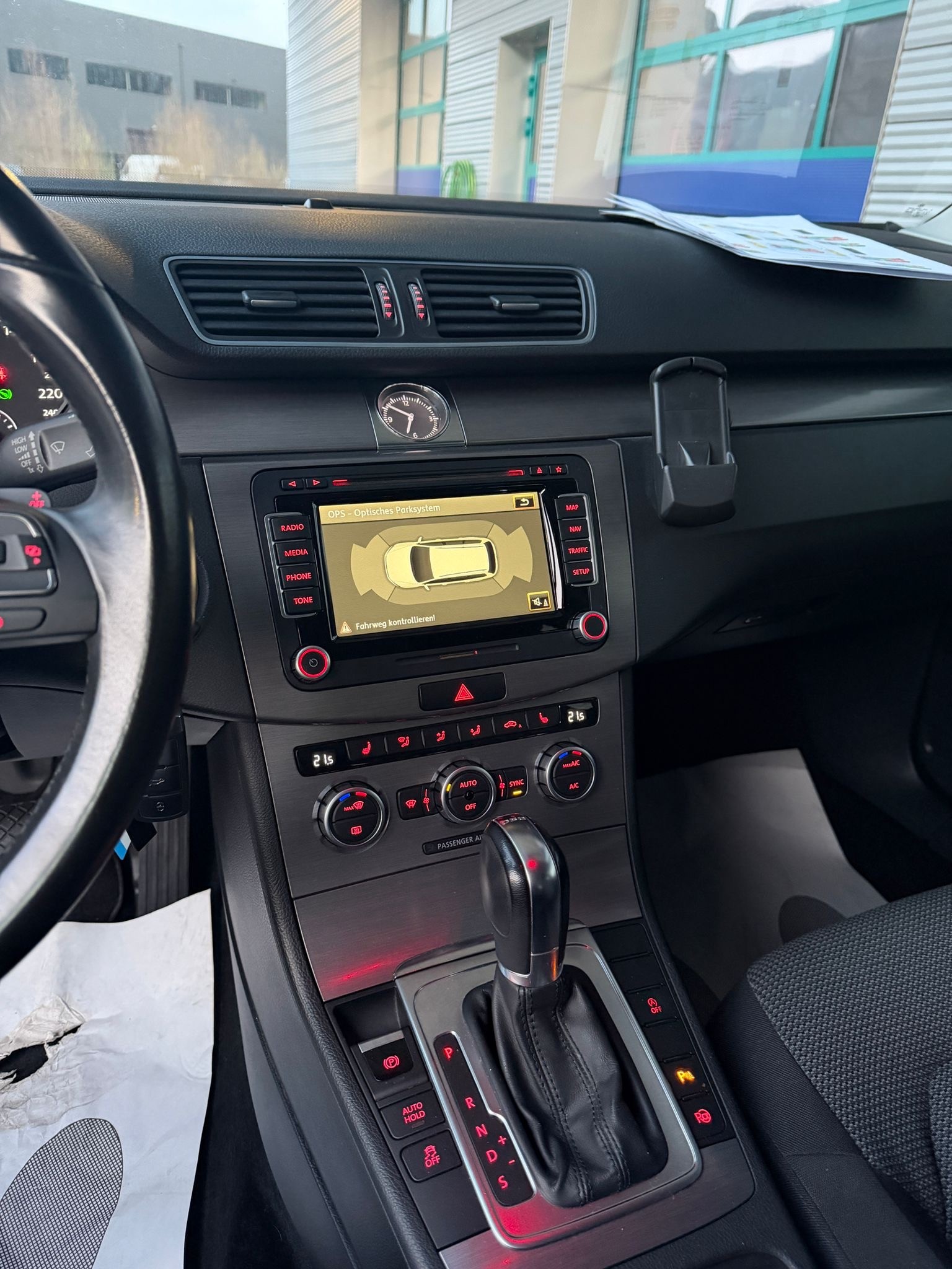 VW Passat Variant 1.4 TSI BMT Comfortline DSG-image-4