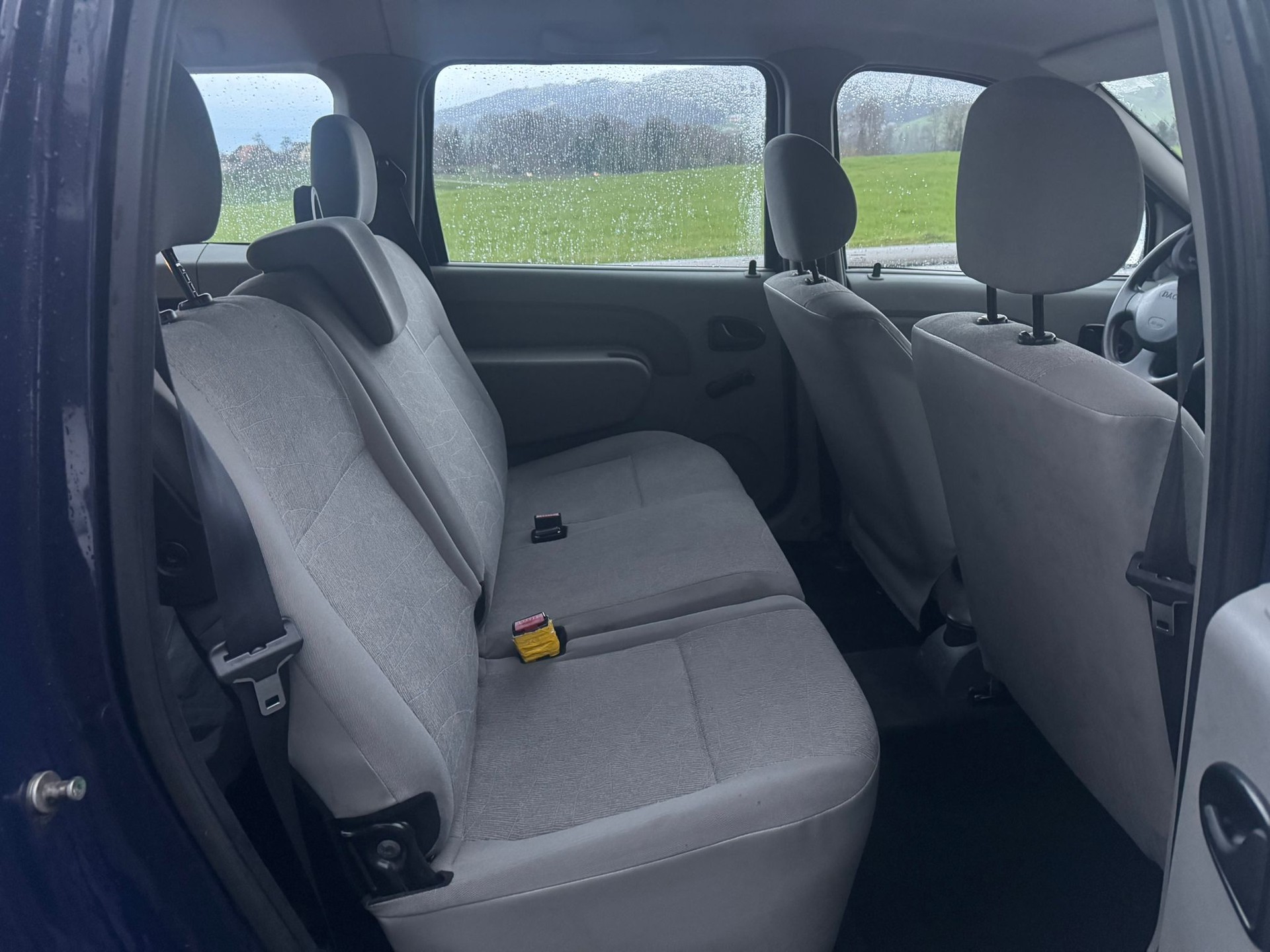 DACIA Logan 1.6 Ambiance-image-12