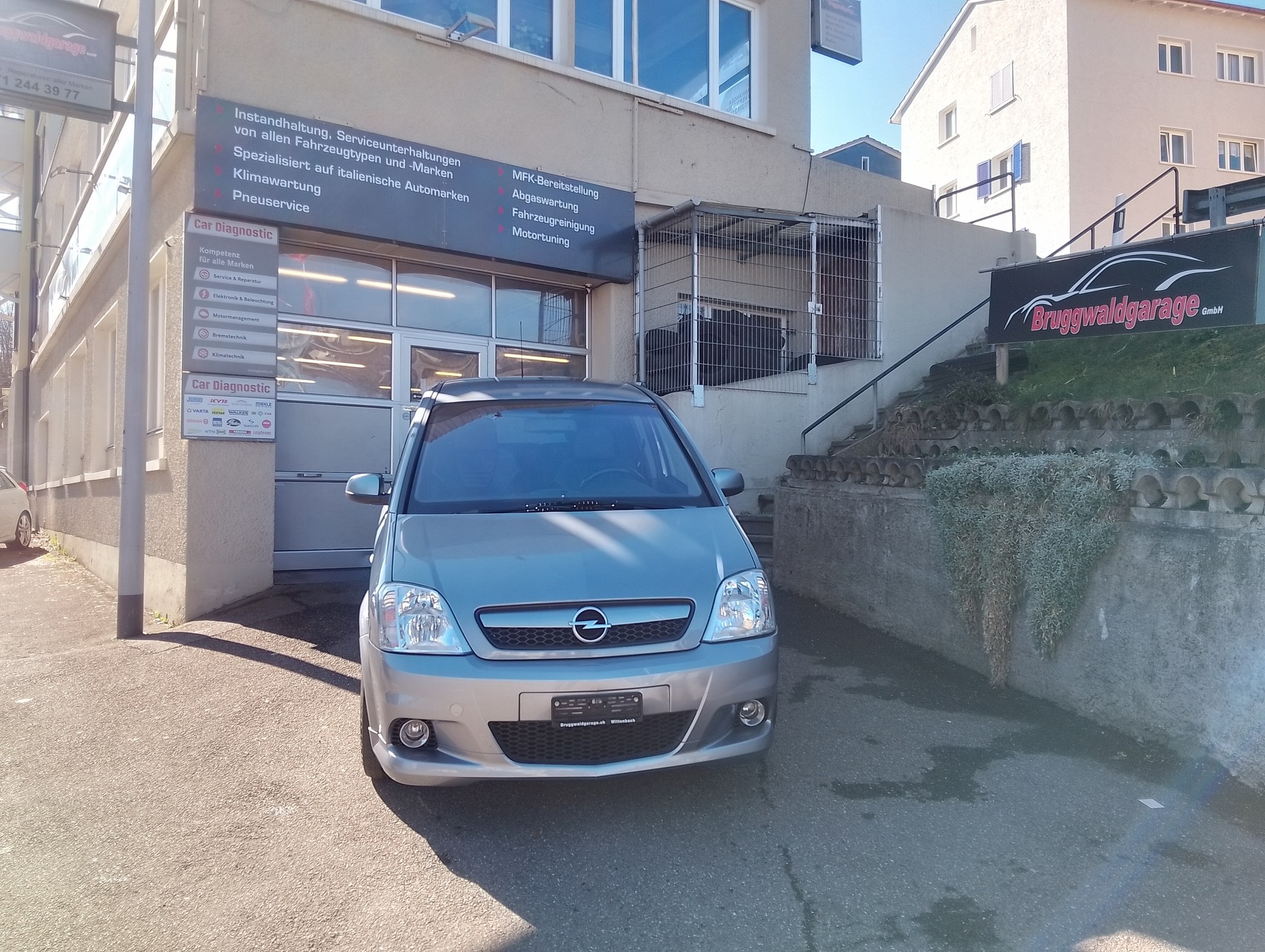 OPEL Meriva 1.6i 16V Turbo OPC
