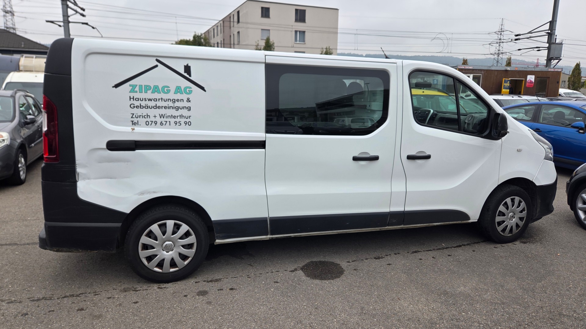 RENAULT Trafic 1.6 ENERGY TwinT. dCi120 2.9t Business L2H1-image-3