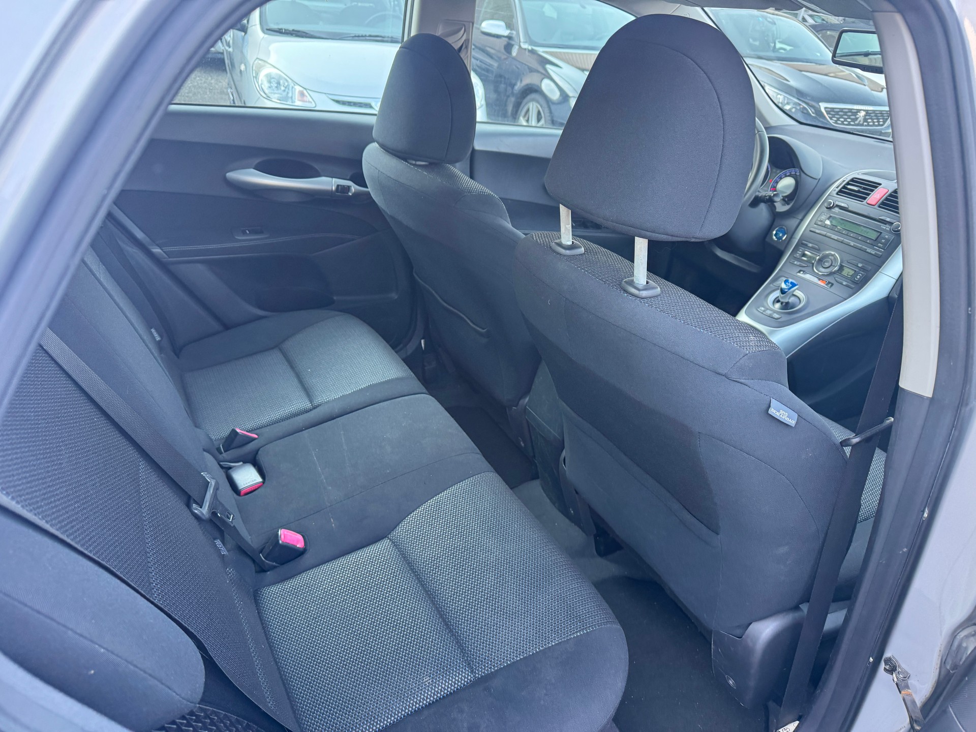 TOYOTA Auris 1.8 16V HSD Linea Sol-image-8