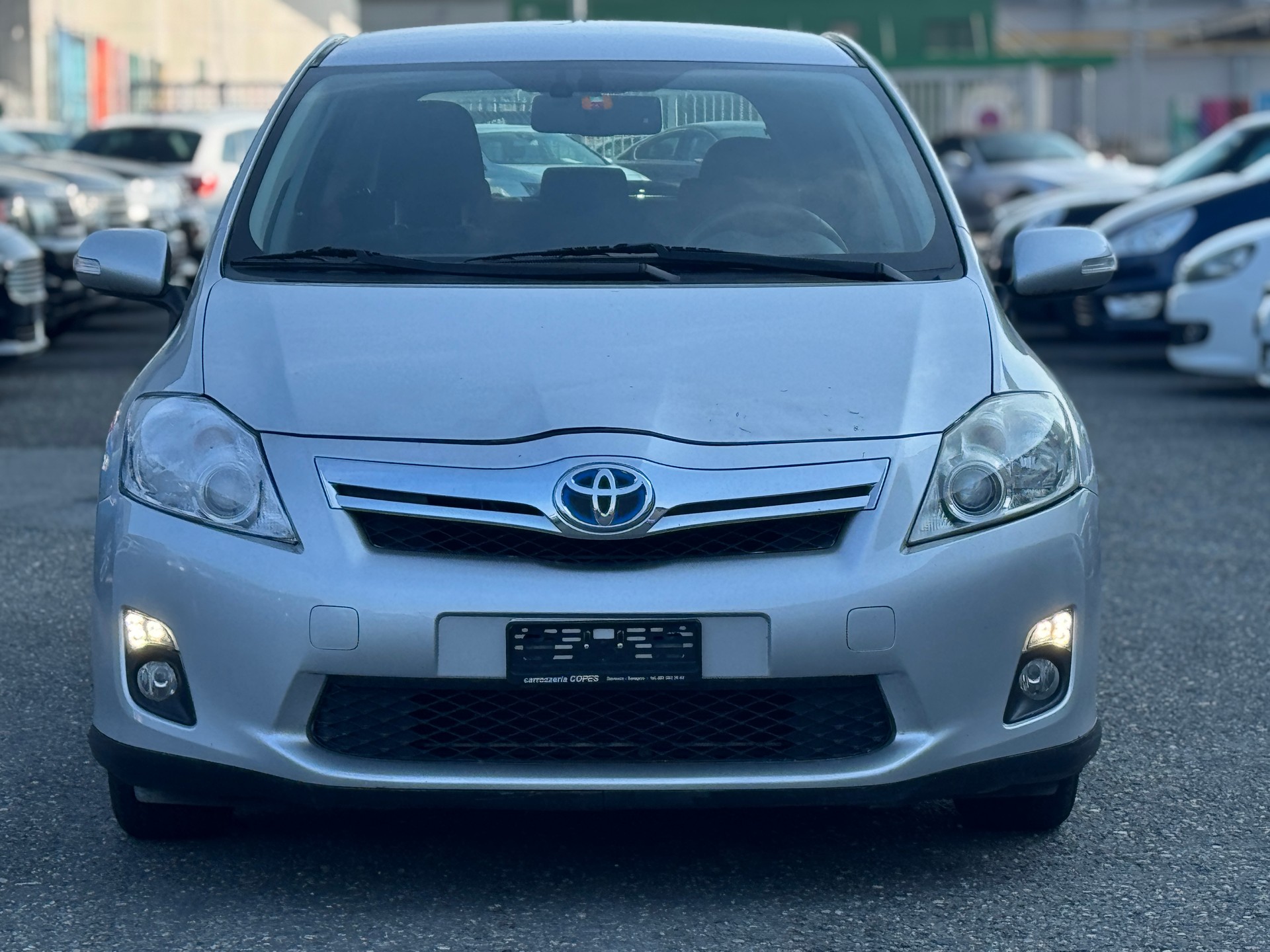 TOYOTA Auris 1.8 16V HSD Linea Sol