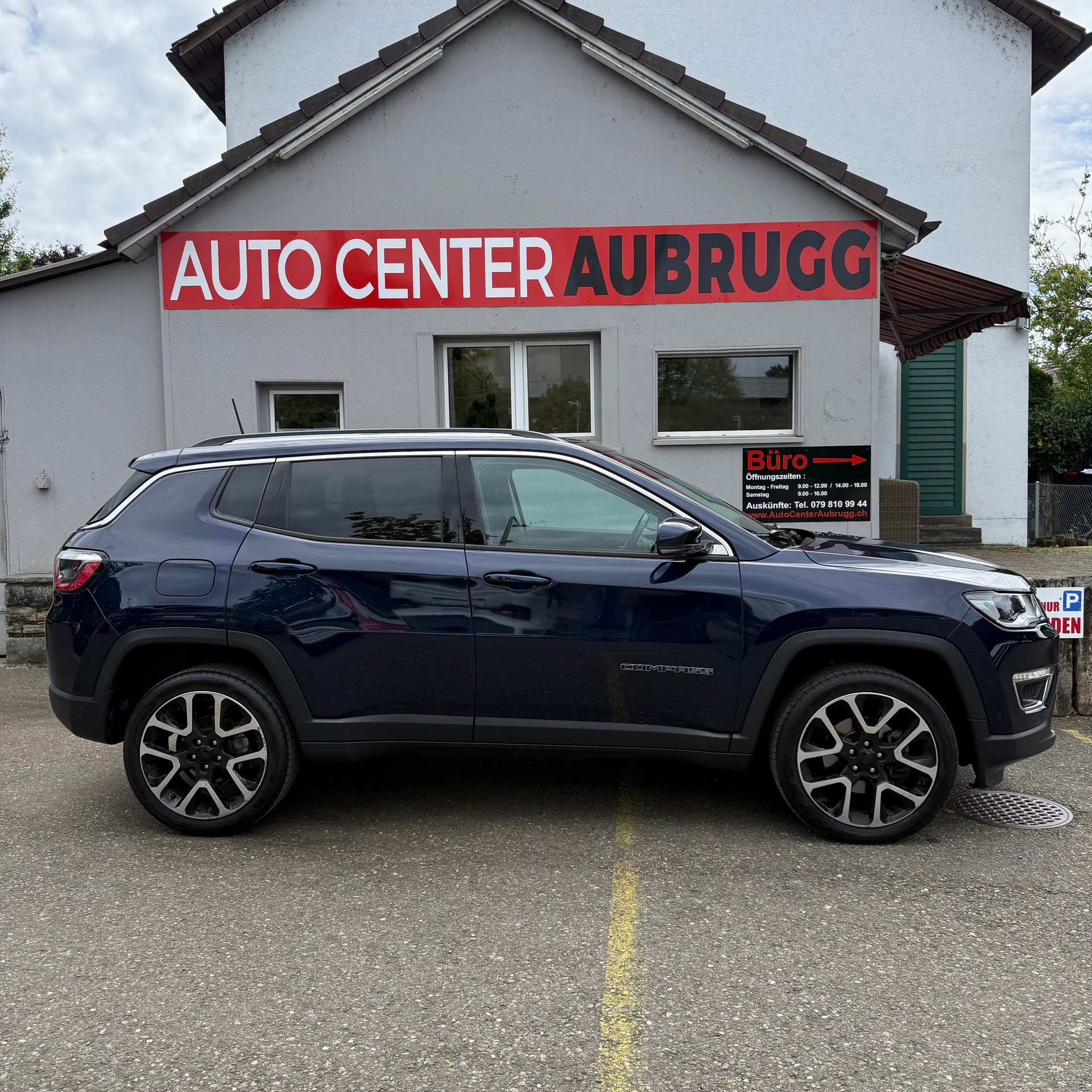 JEEP Compass 2.0CRD Limited AWD 9ATX *LEDER - PANORAMA-DACH / SITZ-LÜFTUNG*-image-5