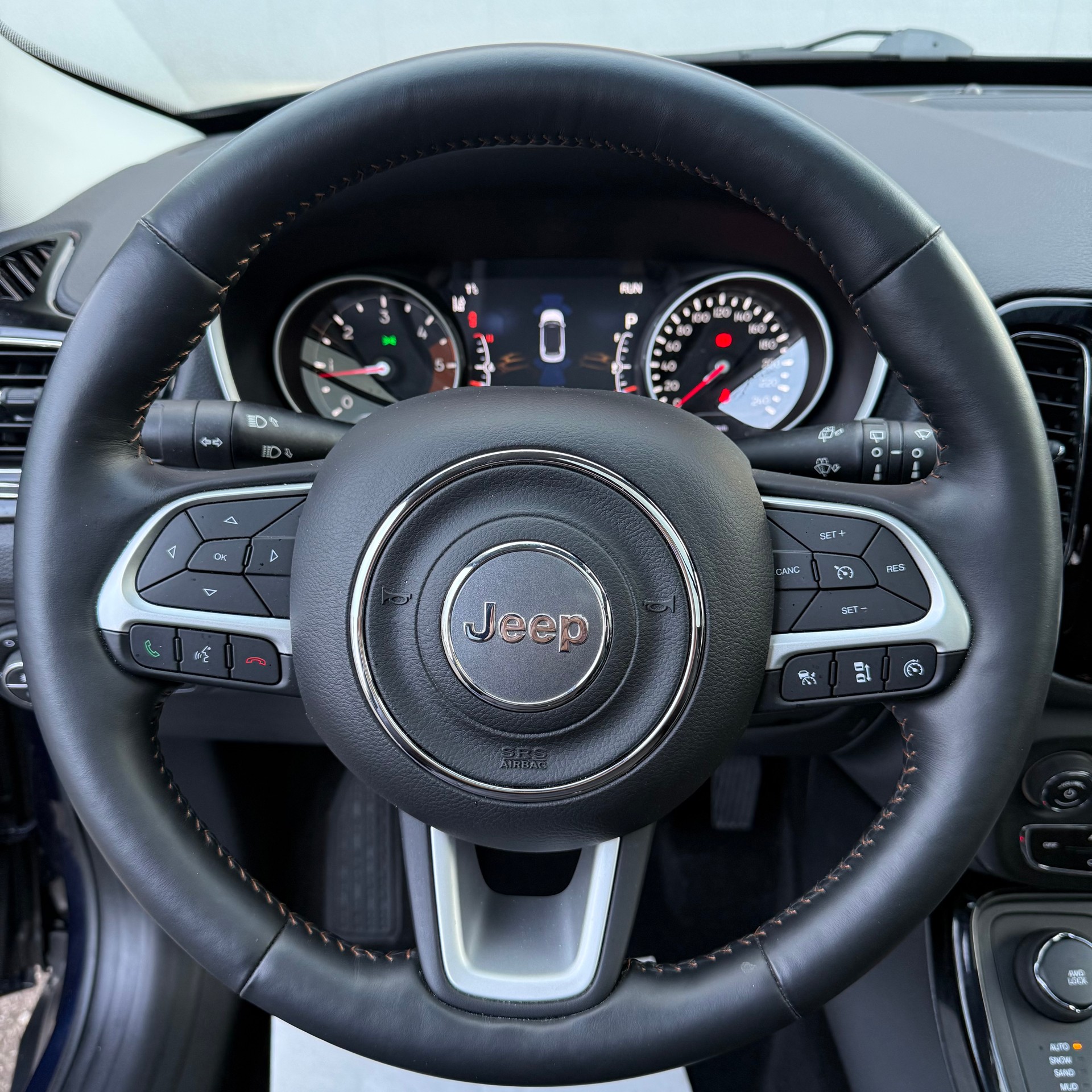 JEEP Compass 2.0CRD Limited AWD 9ATX *LEDER - PANORAMA-DACH / SITZ-LÜFTUNG*-image-17