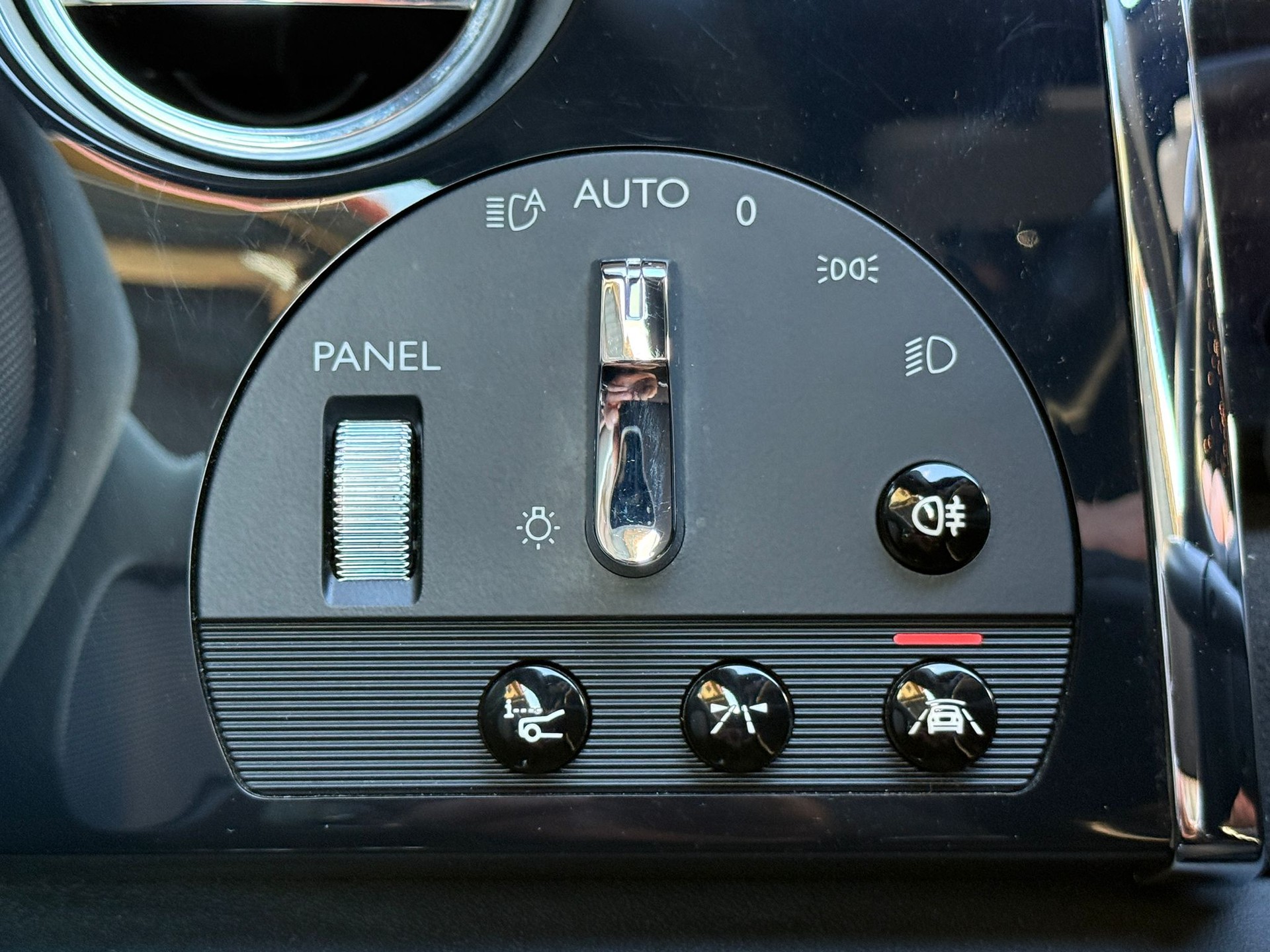 ROLLS-ROYCE Wraith 6.6 V12-image-26