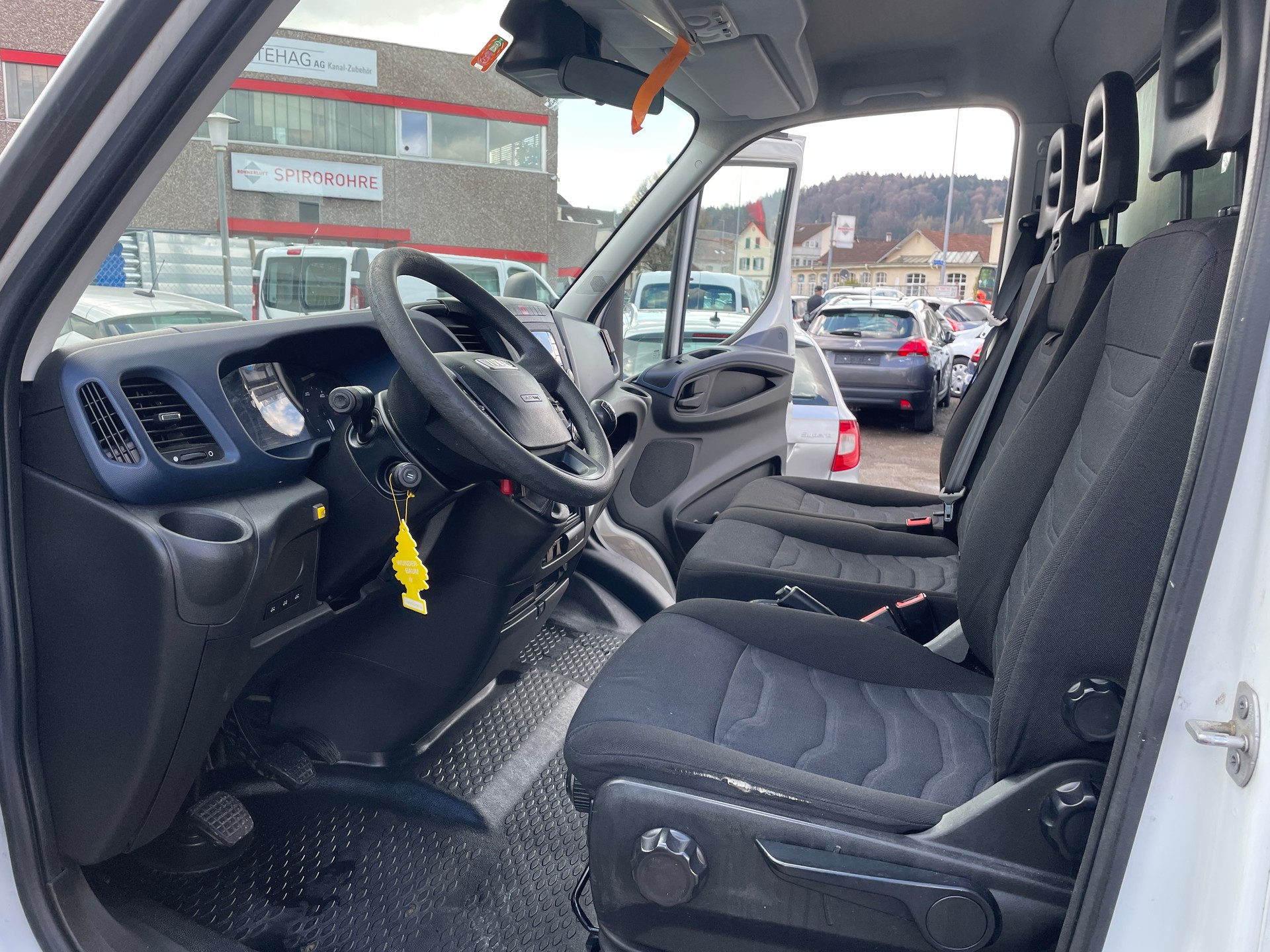 IVECO 35 S 16-image-4