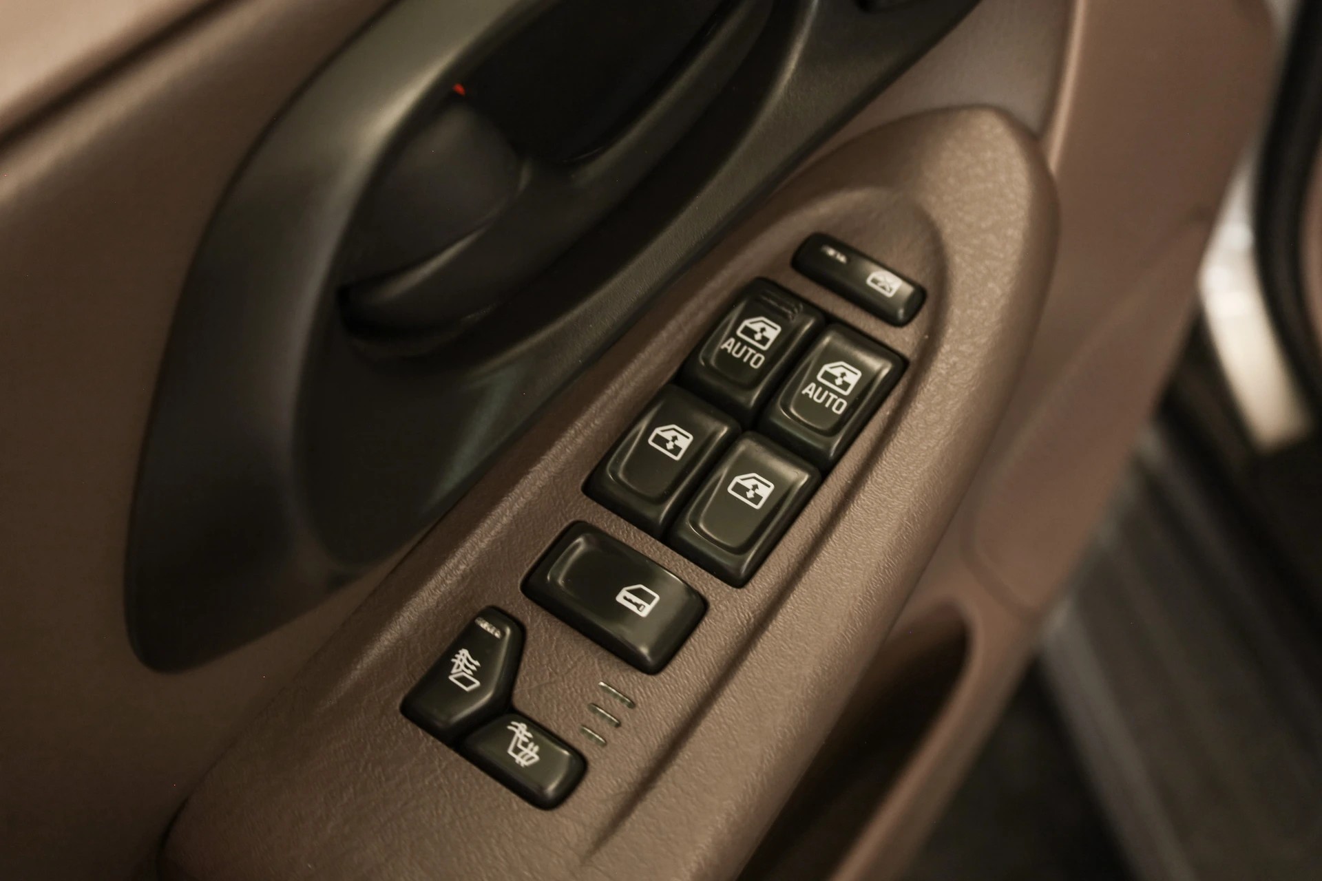 CHEVROLET TrailBlazer 4.2 LTZ-image-15