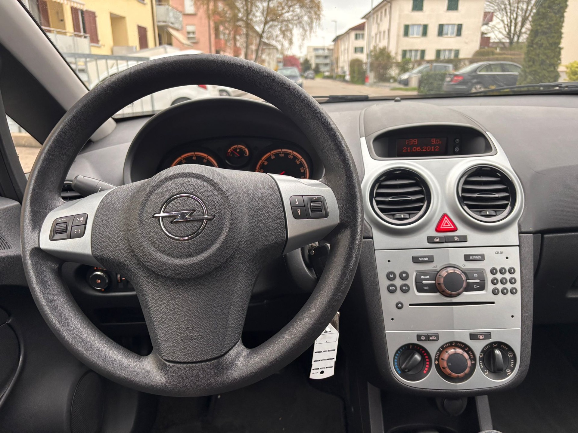 OPEL Corsa 1.2 TP Color Edition-image-7