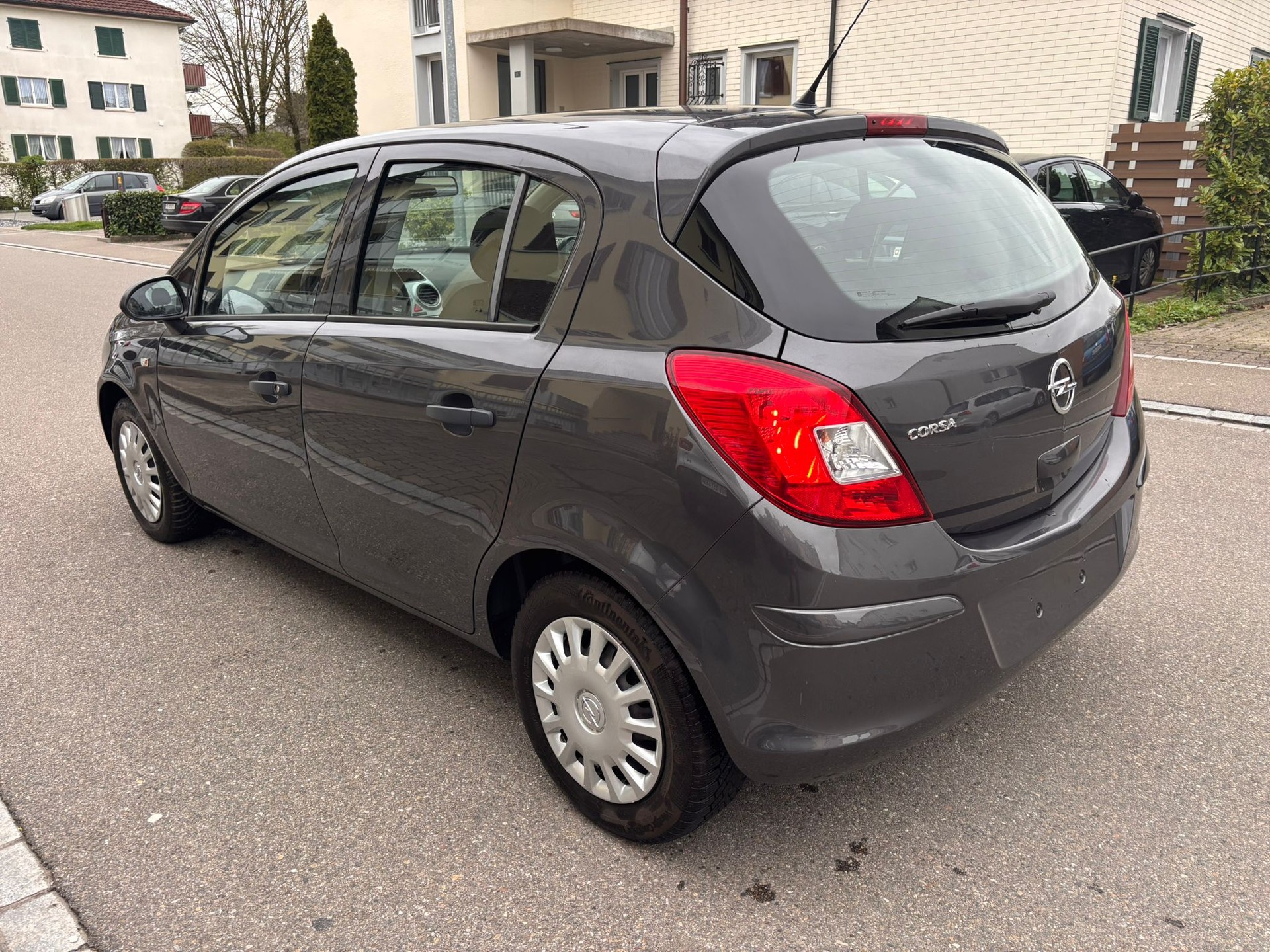 OPEL Corsa 1.2 TP Color Edition-image-4