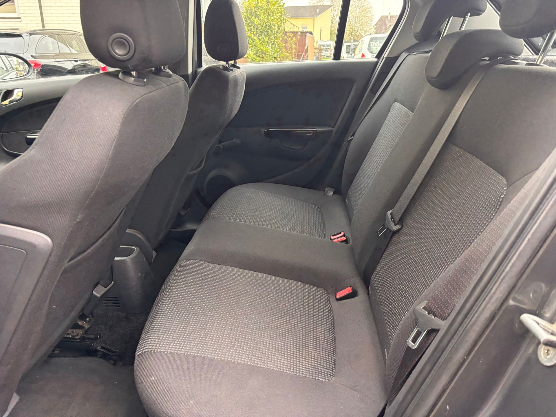 OPEL Corsa 1.2 TP Color Edition-image-11