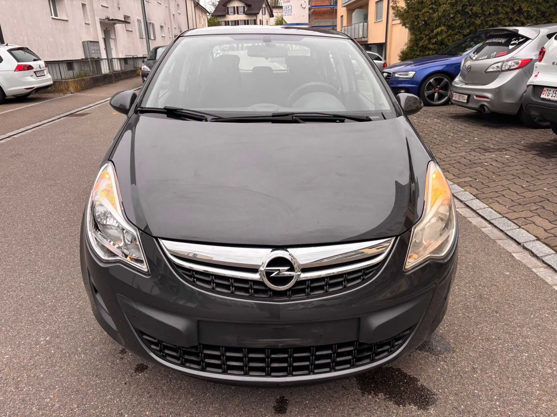 OPEL Corsa 1.2 TP Color Edition-image-2