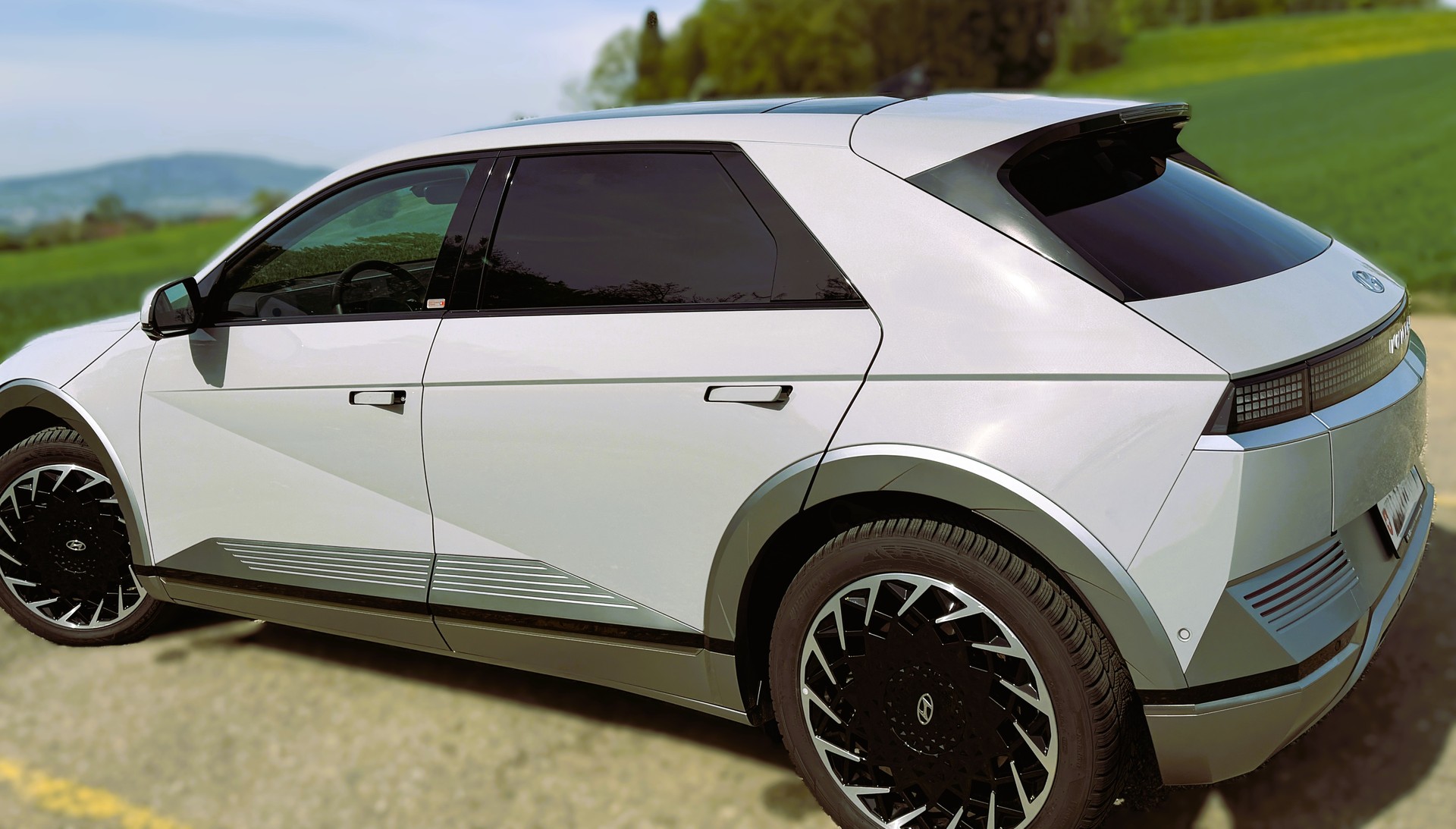 HYUNDAI Ioniq 5 77kWh Vertex 2WD-image-1