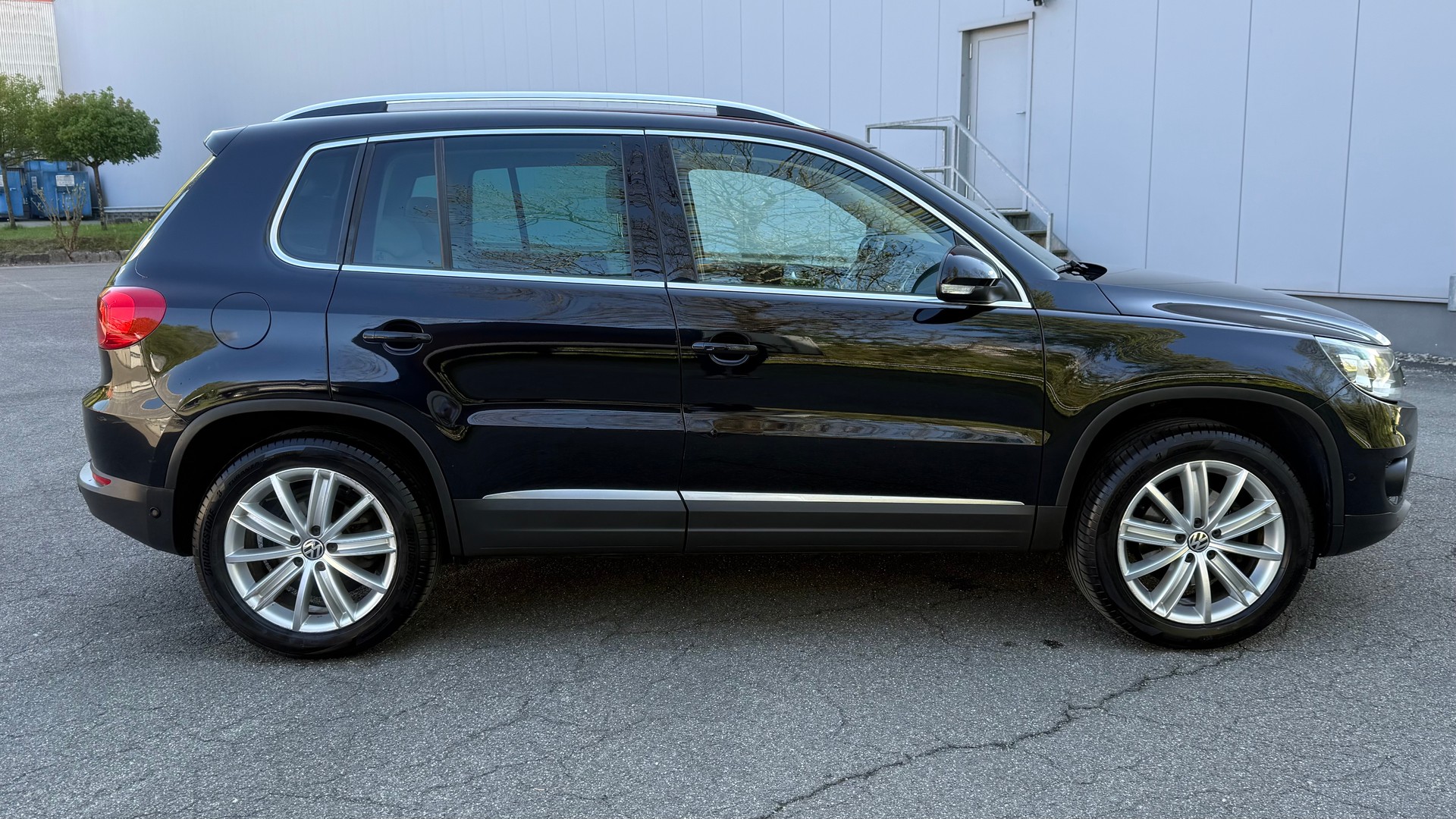 VW Tiguan 2.0 TSI Track&Style 4Motion-image-6