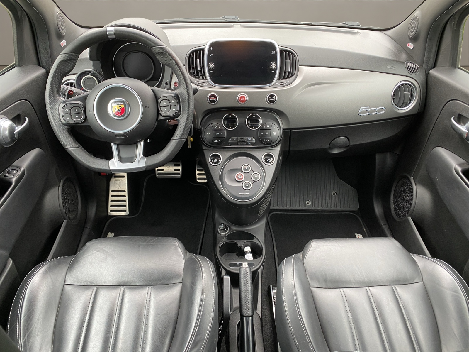 FIAT 595C 1.4 16V Turbo Abarth Turismo Dualogic-image-10