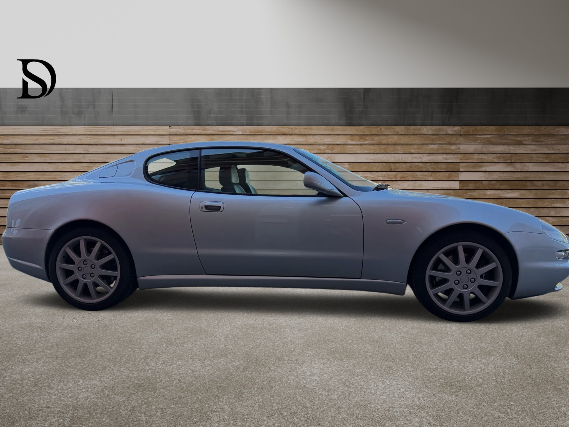 MASERATI 3200 GT-showroom-element-2
