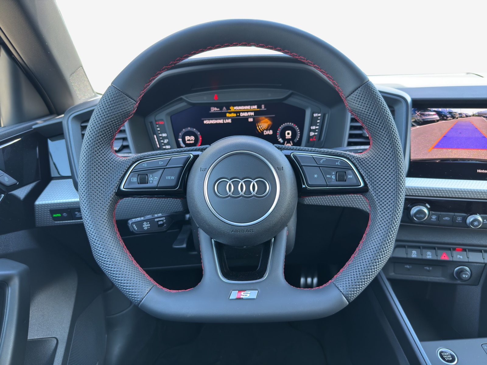AUDI A1 Sportback 30 TFSI S Line Attraction S-tronic-image-11