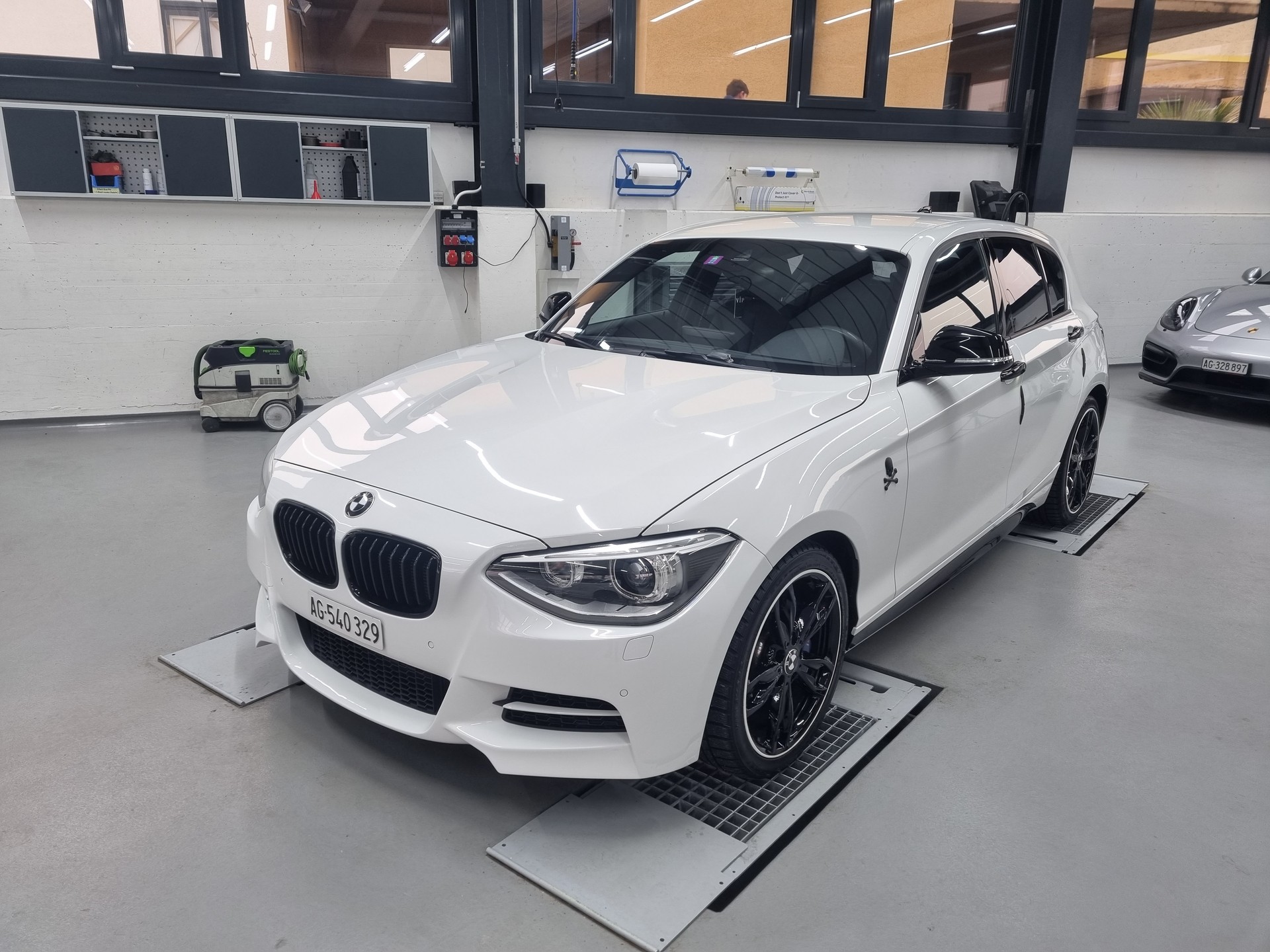 BMW M135i-image-1