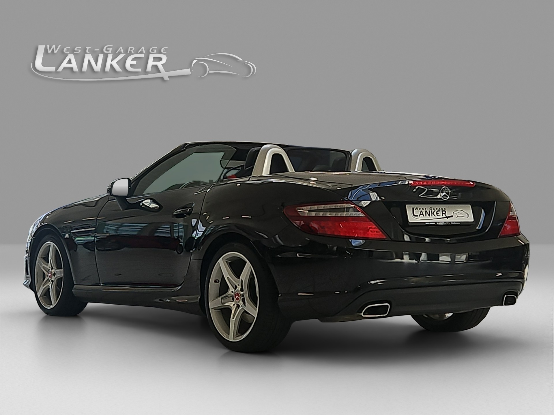 MERCEDES-BENZ SLK 200 AMG Cabriolet-showroom-element-3