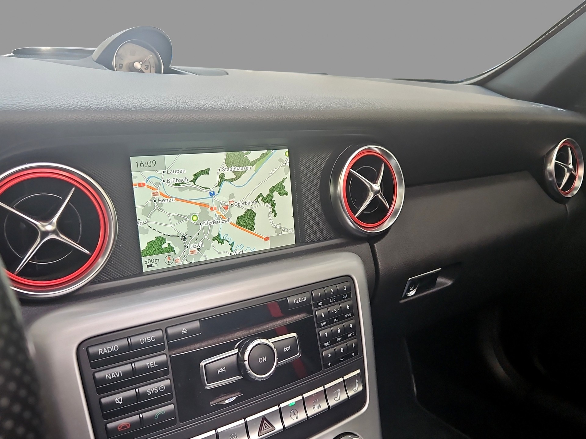 MERCEDES-BENZ SLK 200 AMG Cabriolet-image-9