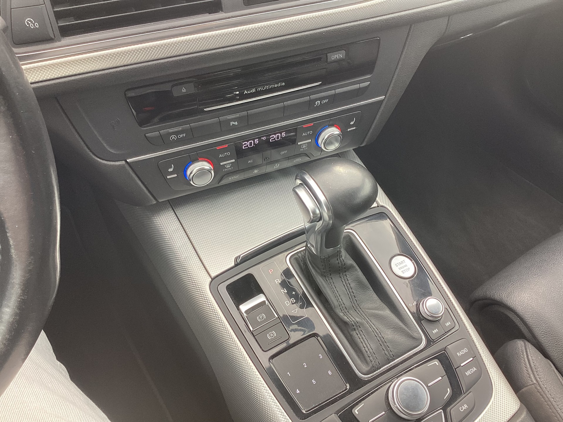 AUDI A6 Avant 3.0 TDI V6 quattro S-tronic-image-13