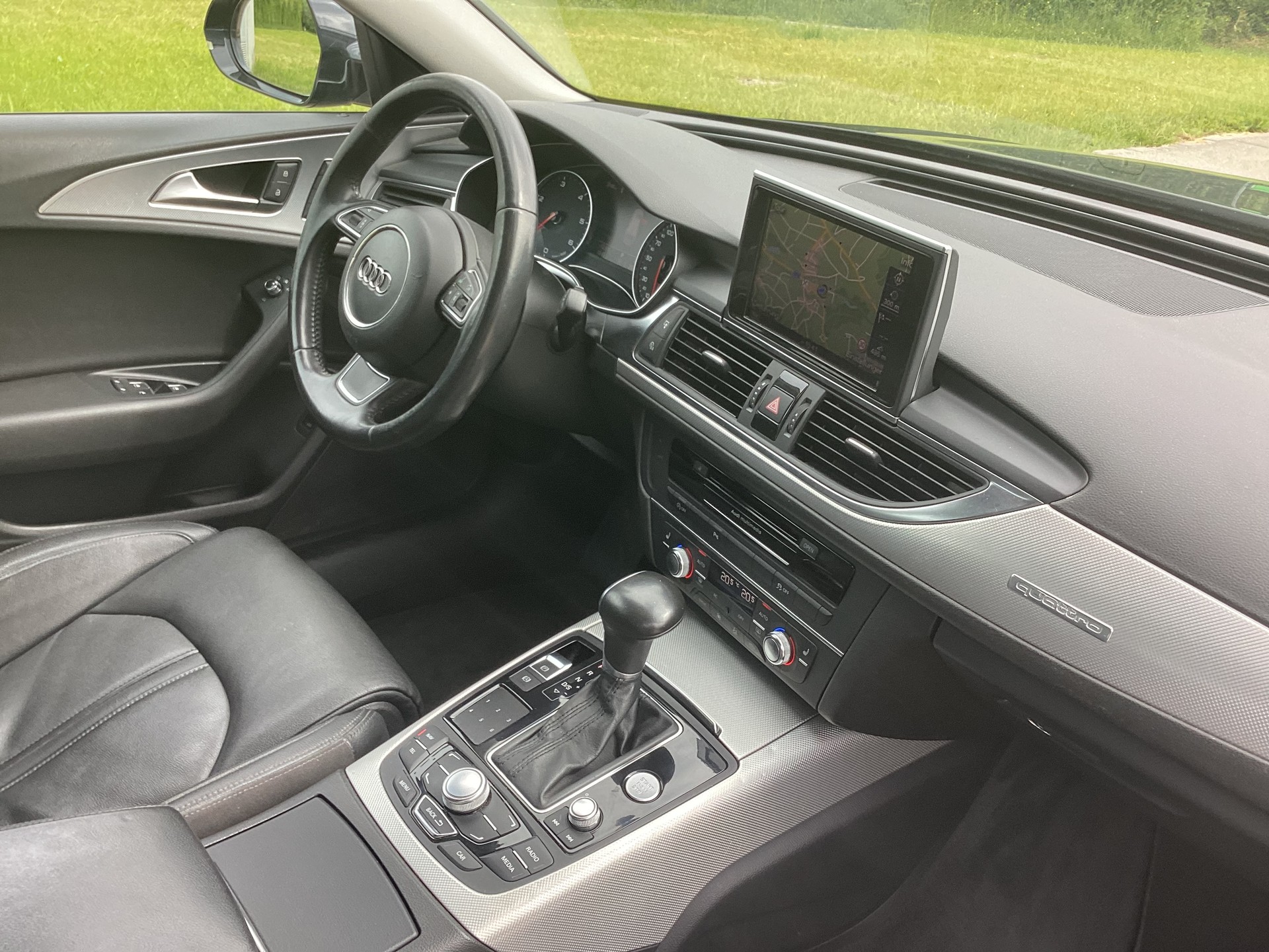 AUDI A6 Avant 3.0 TDI V6 quattro S-tronic-image-8