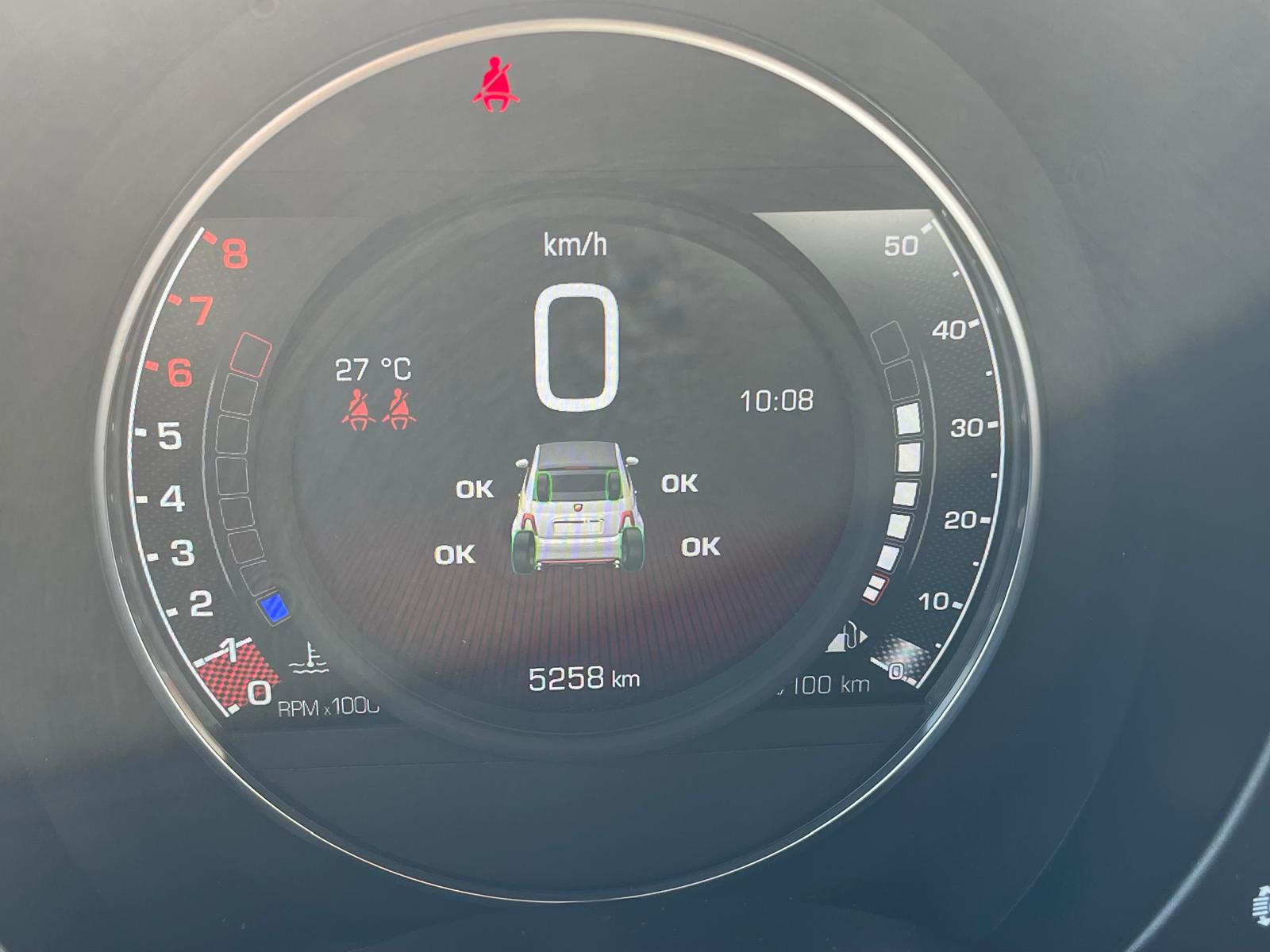 FIAT 695 C Abarth 1.4 T-Jet 180 Turismo-image-17
