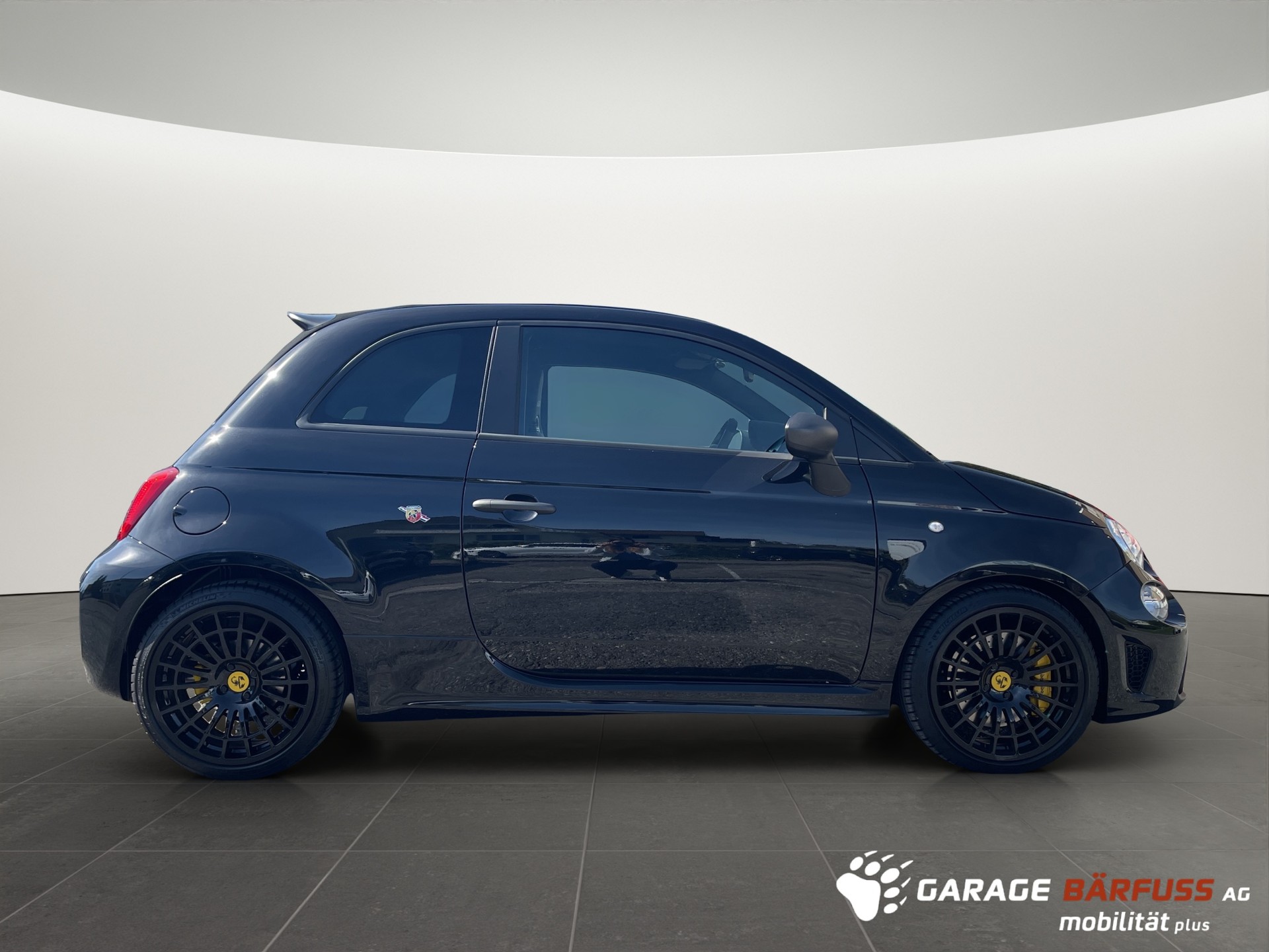 FIAT 695 C Abarth 1.4 T-Jet 180 Turismo-image-5