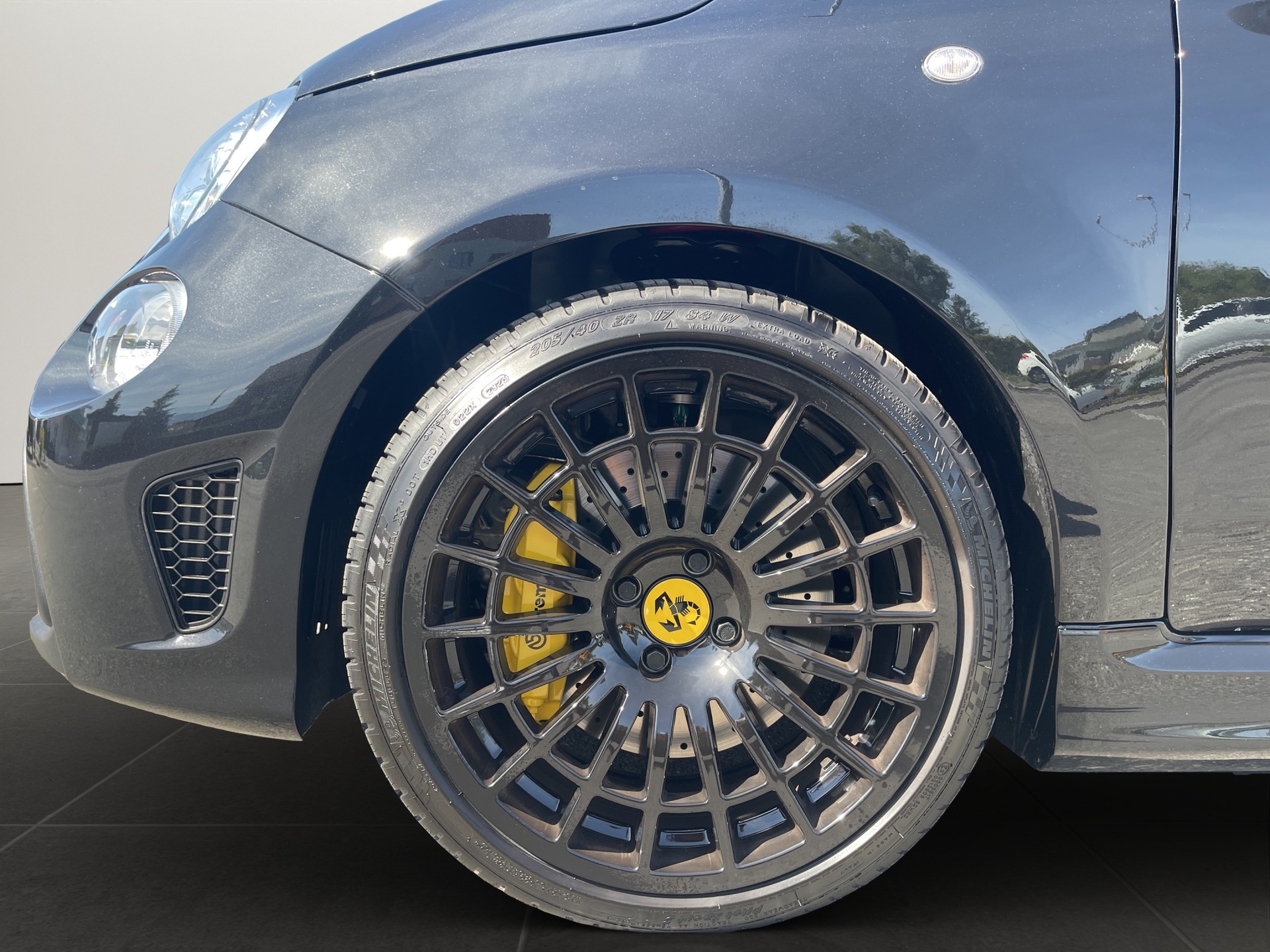 FIAT 695 C Abarth 1.4 T-Jet 180 Turismo-image-27
