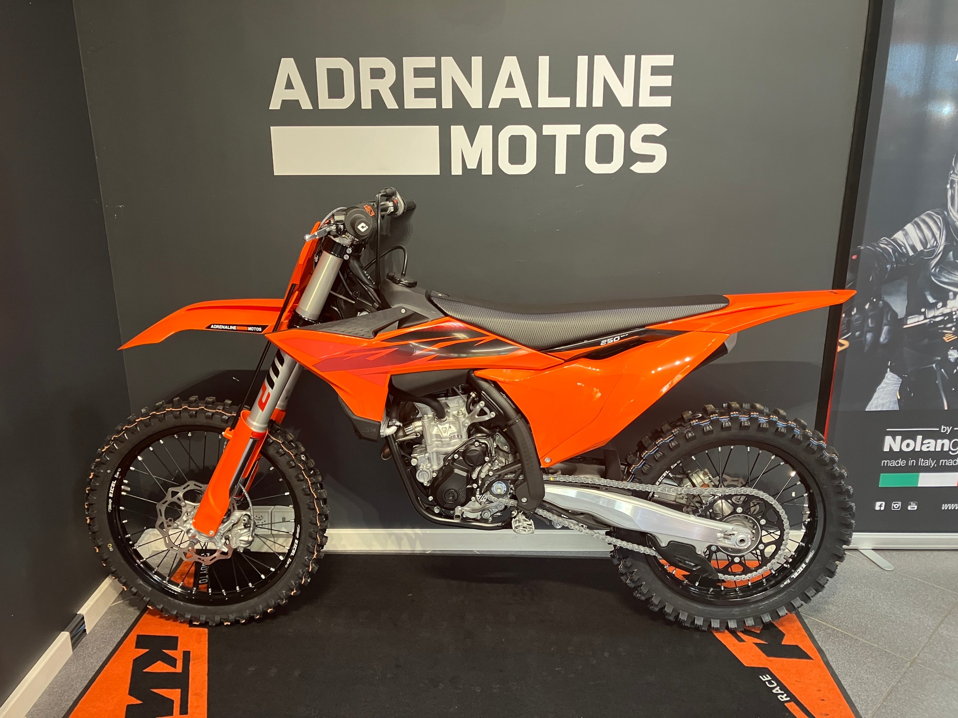 KTM 250 SX-F 2027-image-3