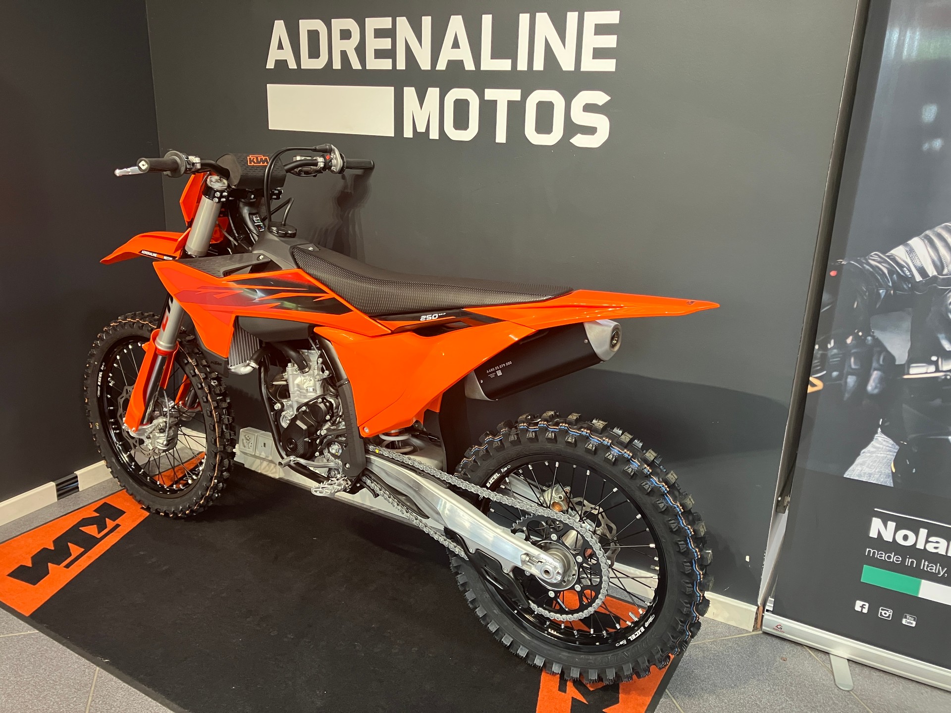 KTM 250 SX-F 2027-image-4