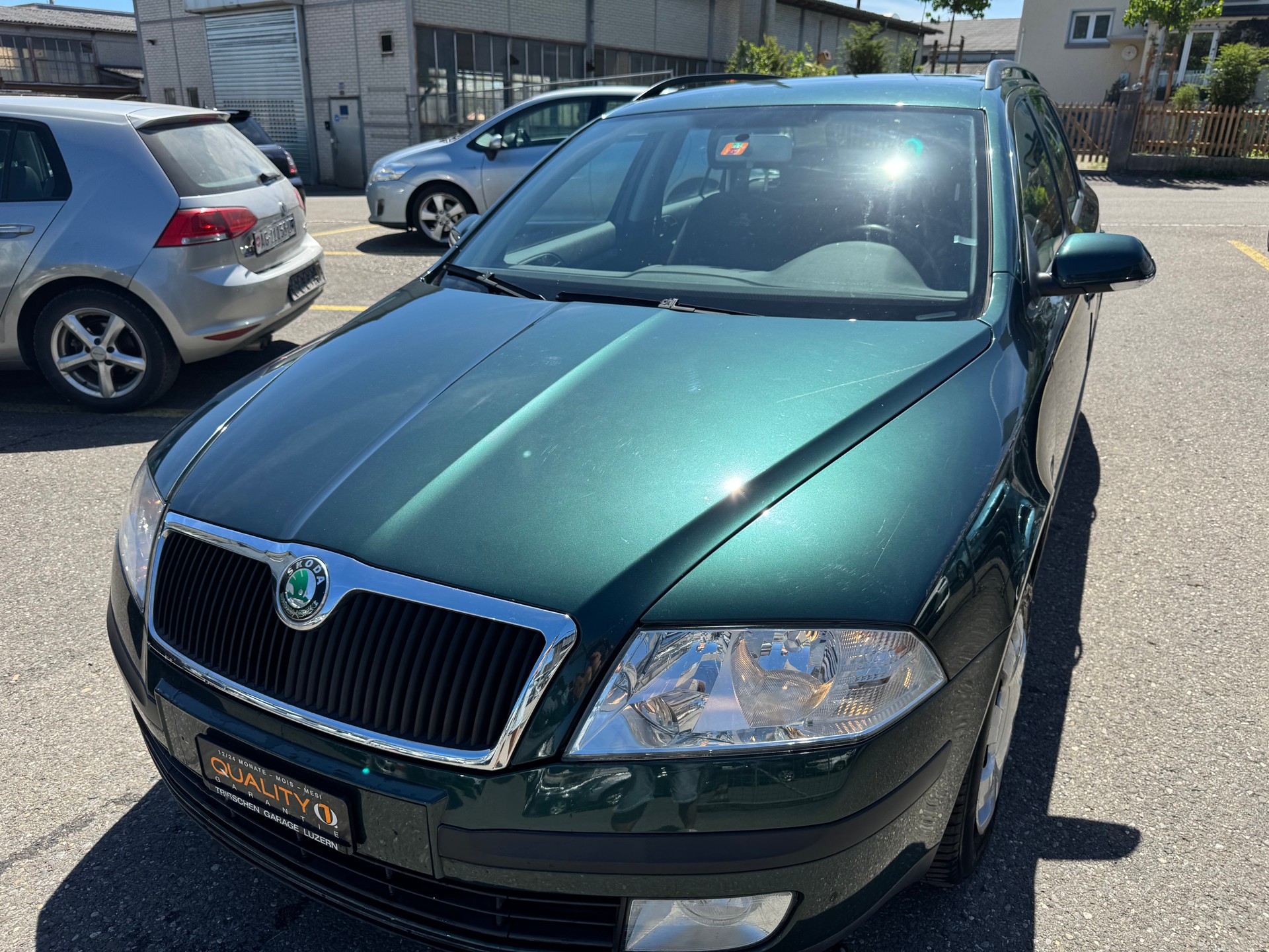 SKODA Octavia 1.9 TDI Adventure 4x4-image-1