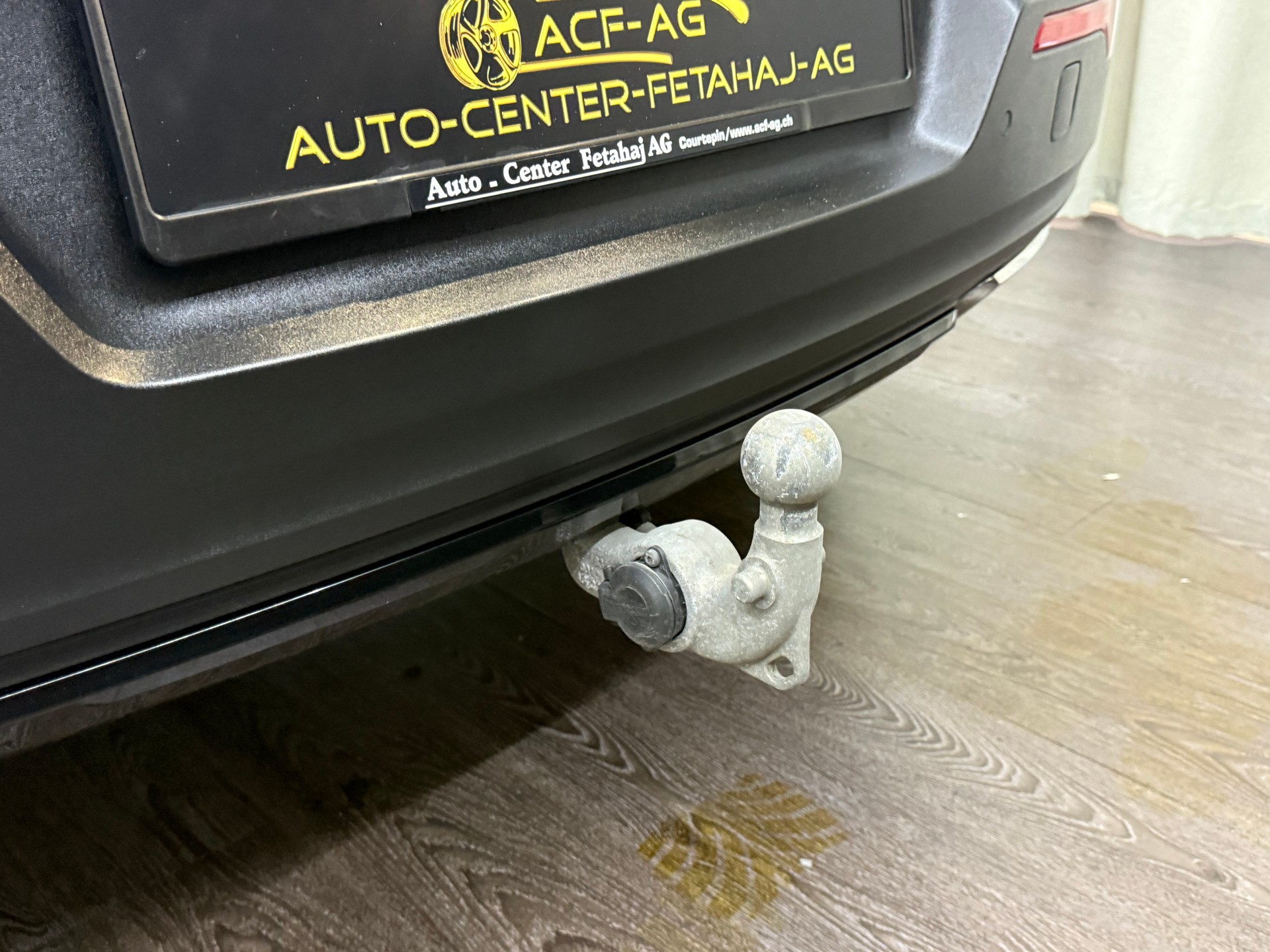 VOLVO XC40 D4 AWD R-Design Geartronic-image-17