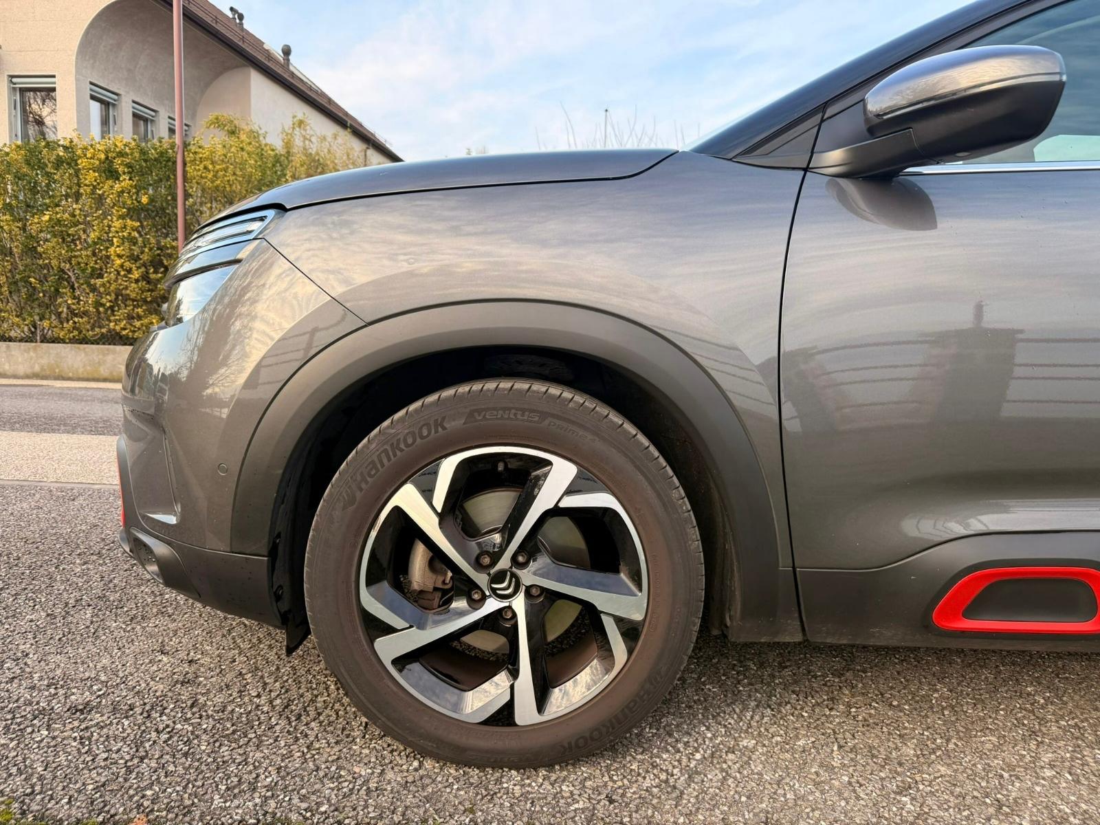CITROEN C5 Aircross 1.5 BlueHD Shine EAT8-showroom-element-2