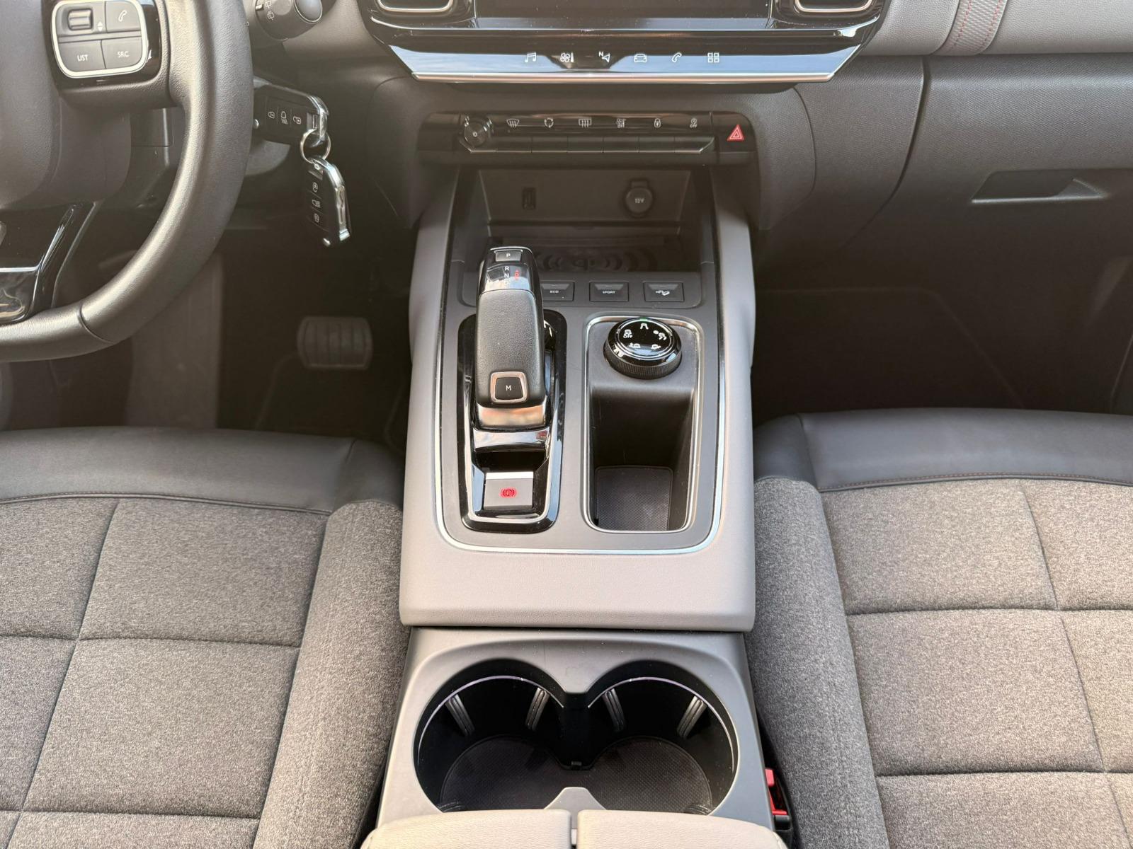 CITROEN C5 Aircross 1.5 BlueHD Shine EAT8-image-26