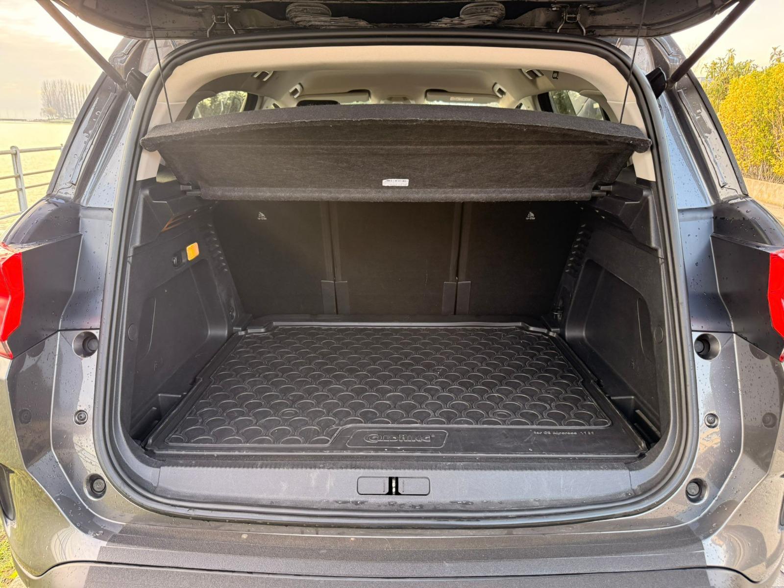 CITROEN C5 Aircross 1.5 BlueHD Shine EAT8-image-27